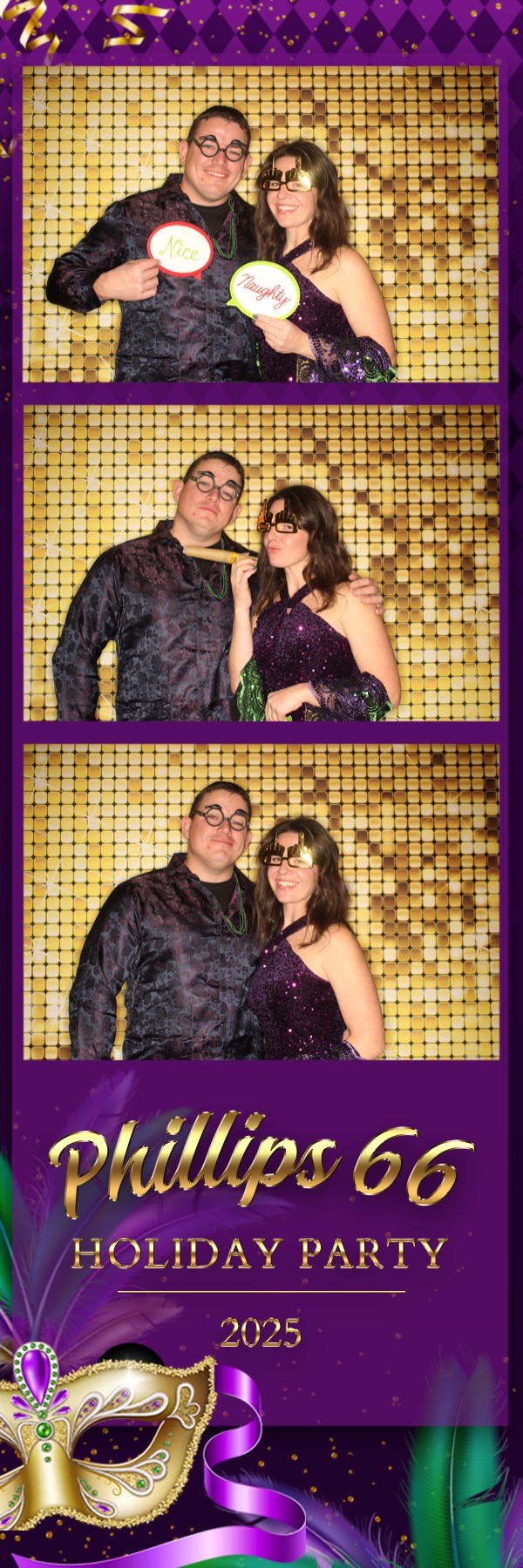 Phillips 66 Holiday Party | View more photos from the event at gallery.photoboothbillings.com/u/PhotoBoothBillings/Phillips-66-Holiday-Party-0