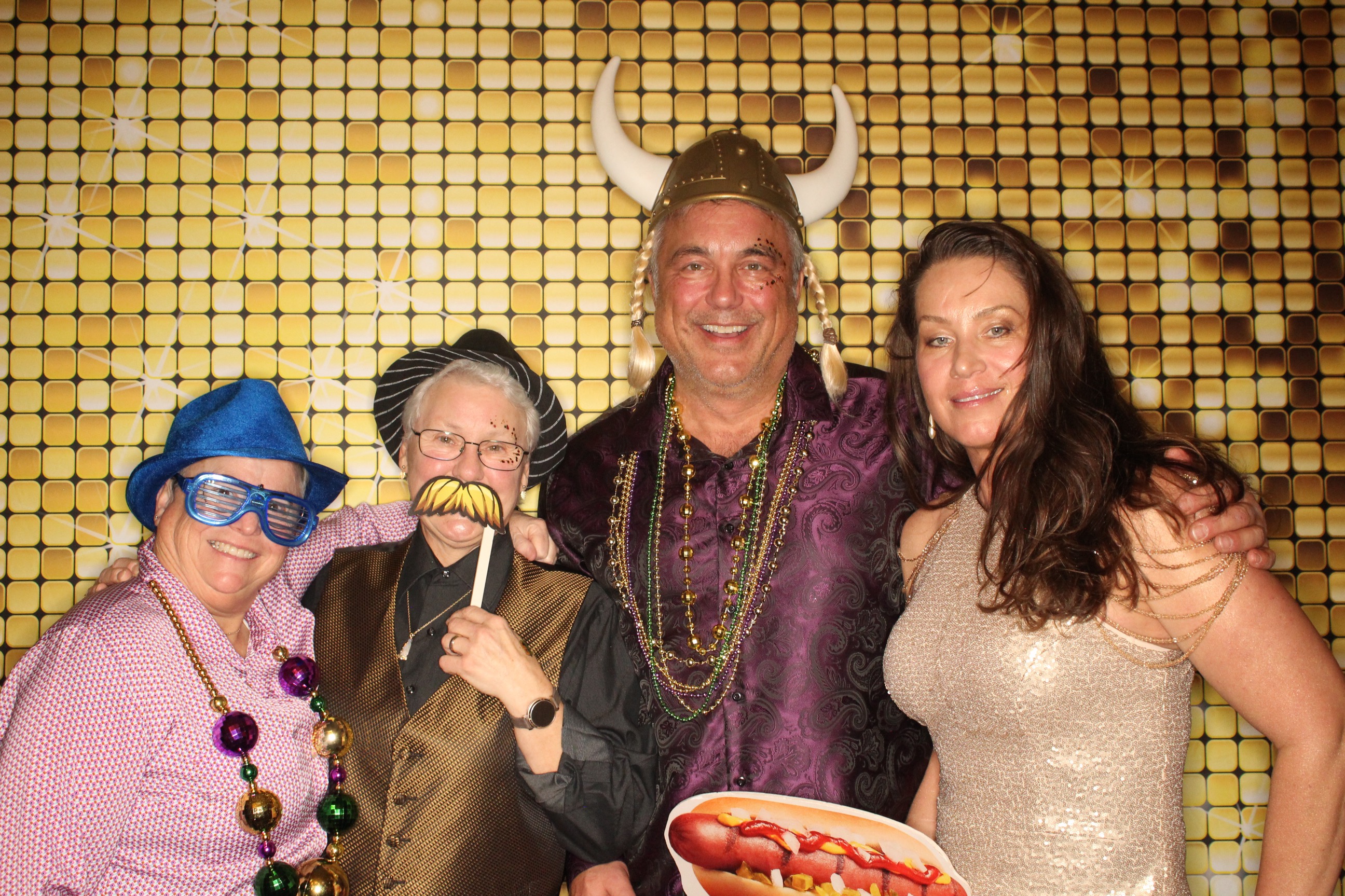 Phillips 66 Holiday Party | View more photos from the event at gallery.photoboothbillings.com/u/PhotoBoothBillings/Phillips-66-Holiday-Party-0