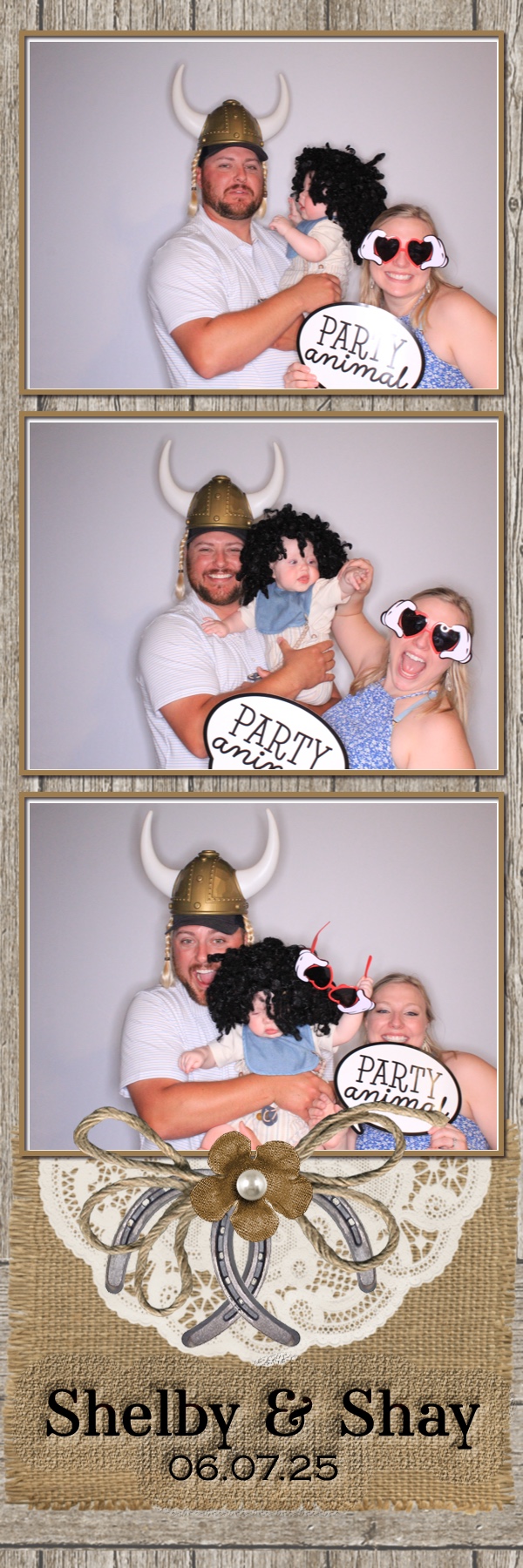 Shelby and Shay's Wedding | View more photos from the event at gallery.photoboothbillings.com/u/PhotoBoothBillings/Shelby-and-Shays-Wedding