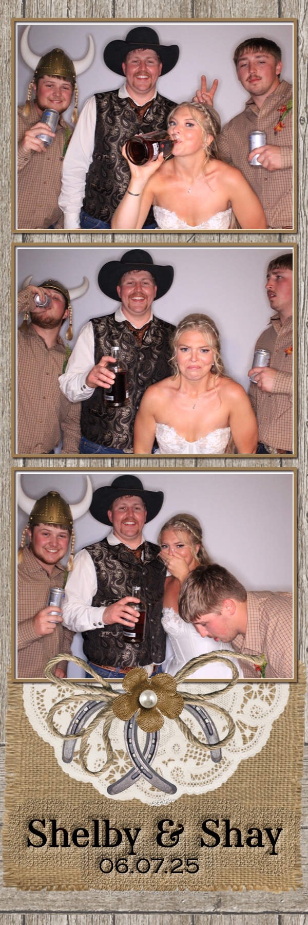Shelby and Shay's Wedding | View more photos from the event at gallery.photoboothbillings.com/u/PhotoBoothBillings/Shelby-and-Shays-Wedding