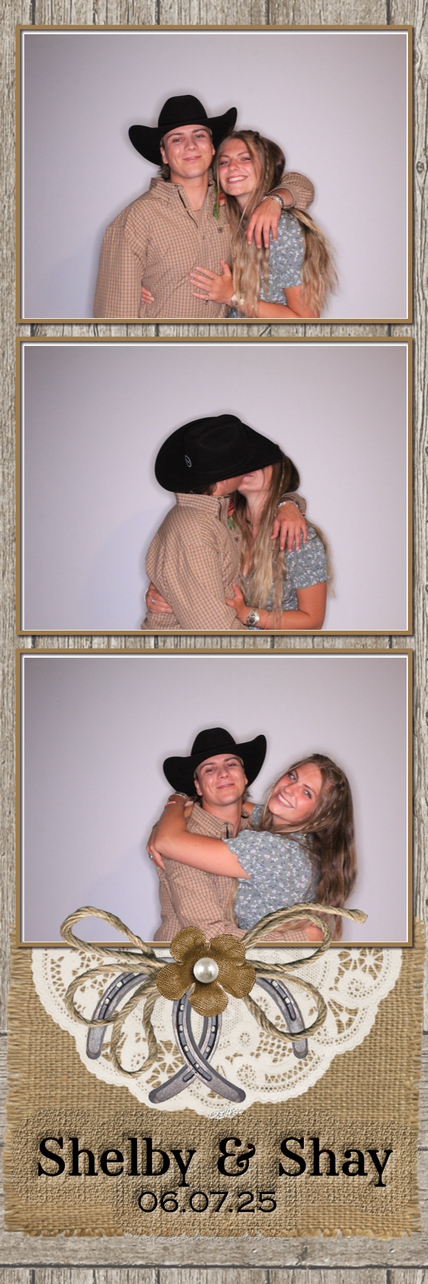 Shelby and Shay's Wedding | View more photos from the event at gallery.photoboothbillings.com/u/PhotoBoothBillings/Shelby-and-Shays-Wedding