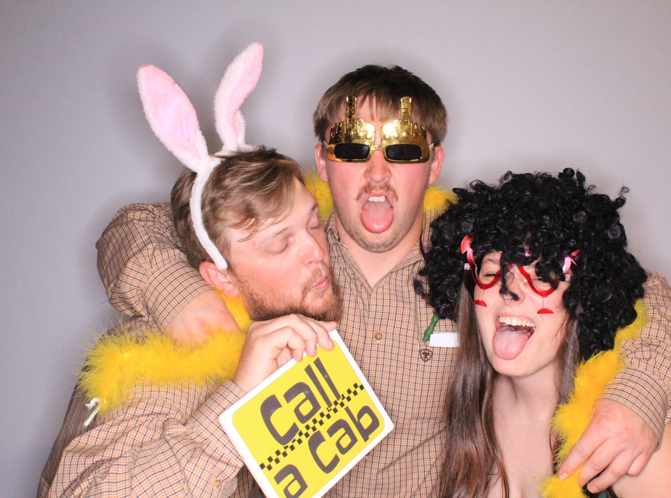 Shelby and Shay's Wedding | View more photos from the event at gallery.photoboothbillings.com/u/PhotoBoothBillings/Shelby-and-Shays-Wedding