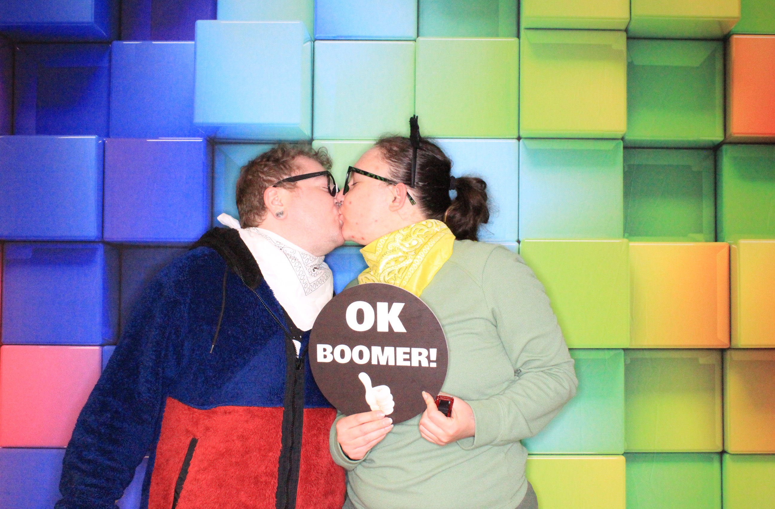 Summer Send-off | View more photos from the event at gallery.photoboothbillings.com/u/PhotoBoothBillings/Summer-Send-off-1