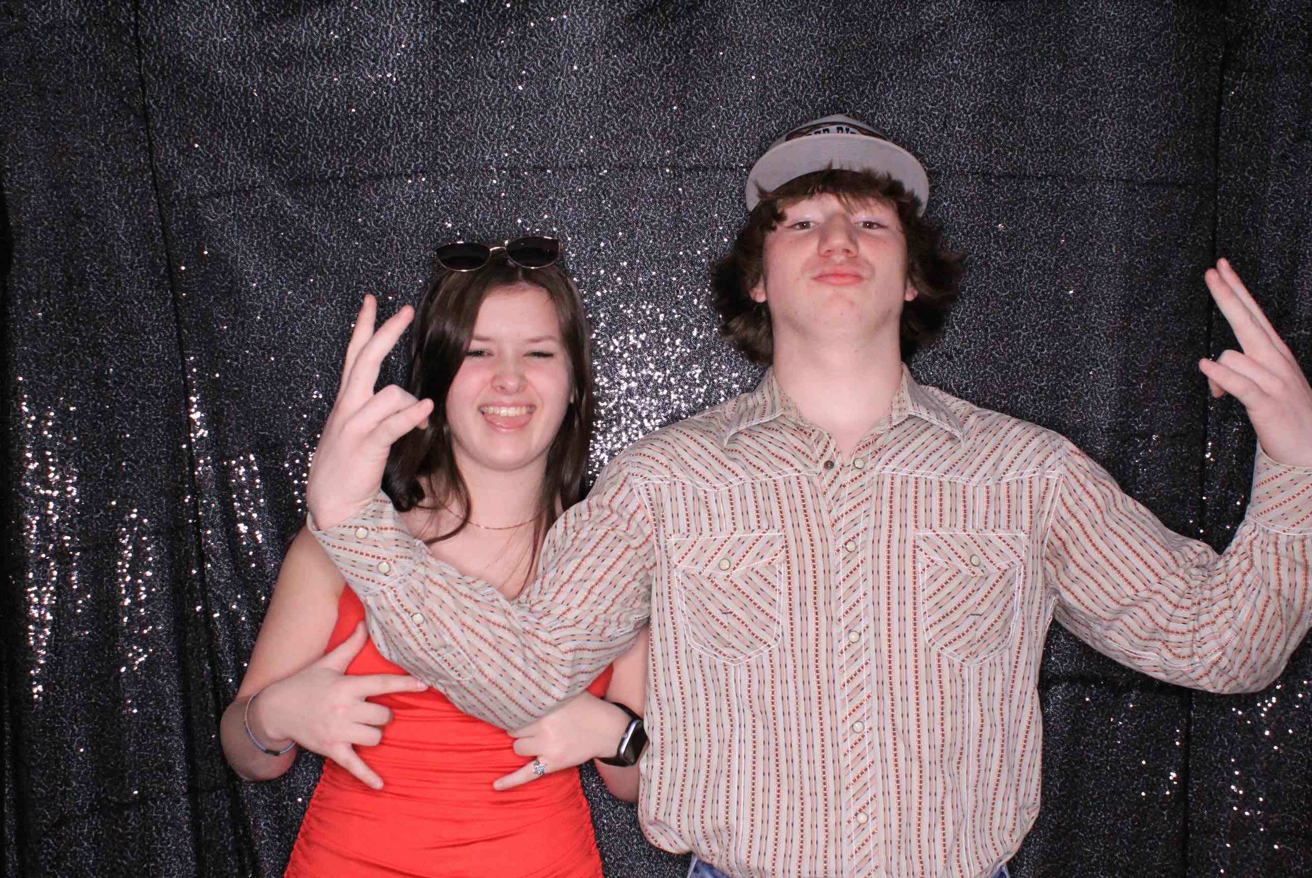 Valentine's Dance | View more photos from the event at gallery.photoboothbillings.com/u/PhotoBoothBillings/Valentines-Dance-0