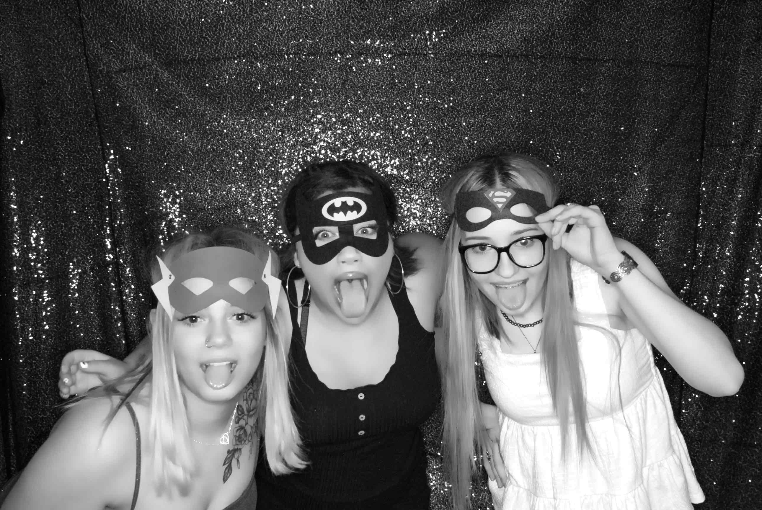Valentine's Dance | View more photos from the event at gallery.photoboothbillings.com/u/PhotoBoothBillings/Valentines-Dance-0