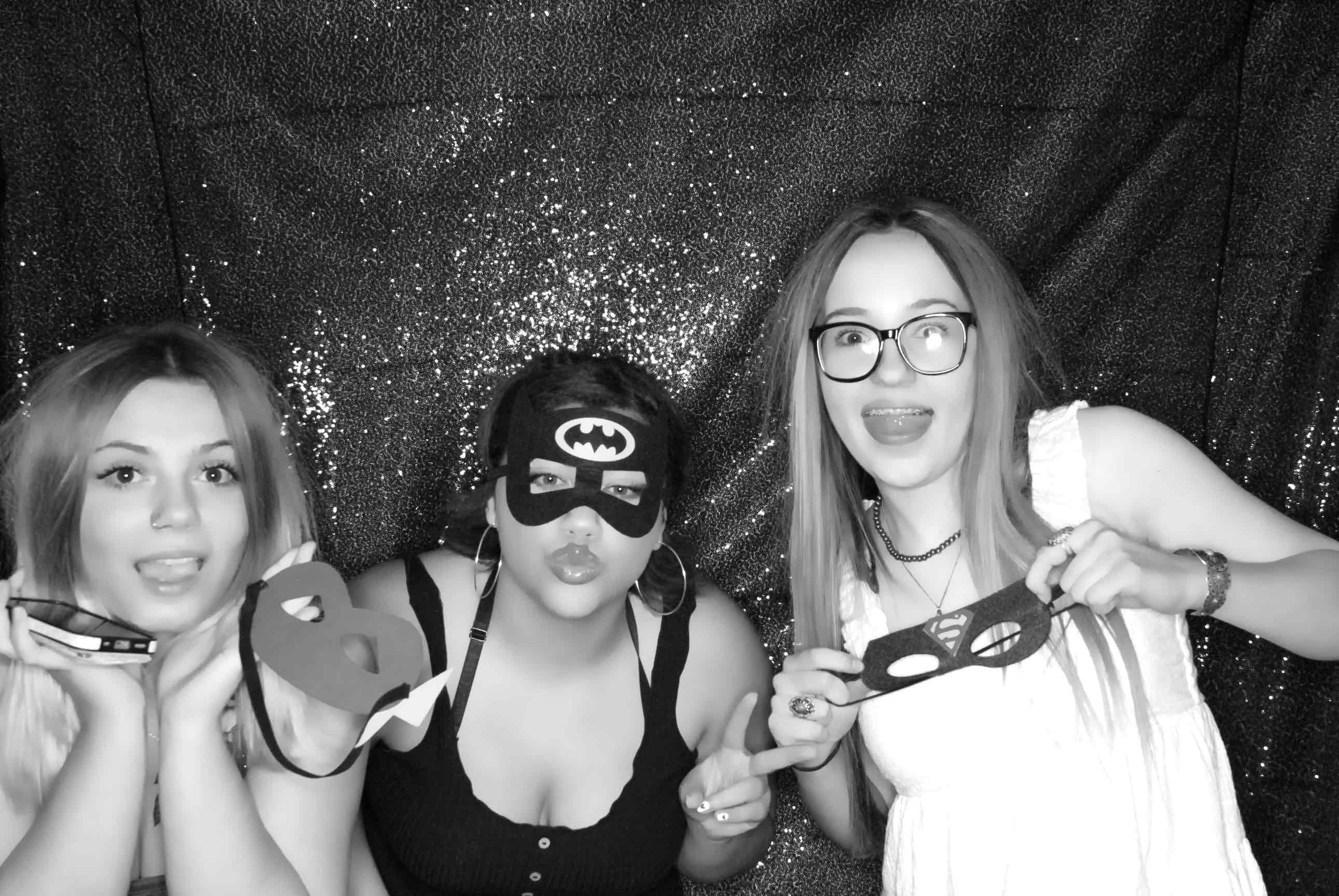 Valentine's Dance | View more photos from the event at gallery.photoboothbillings.com/u/PhotoBoothBillings/Valentines-Dance-0