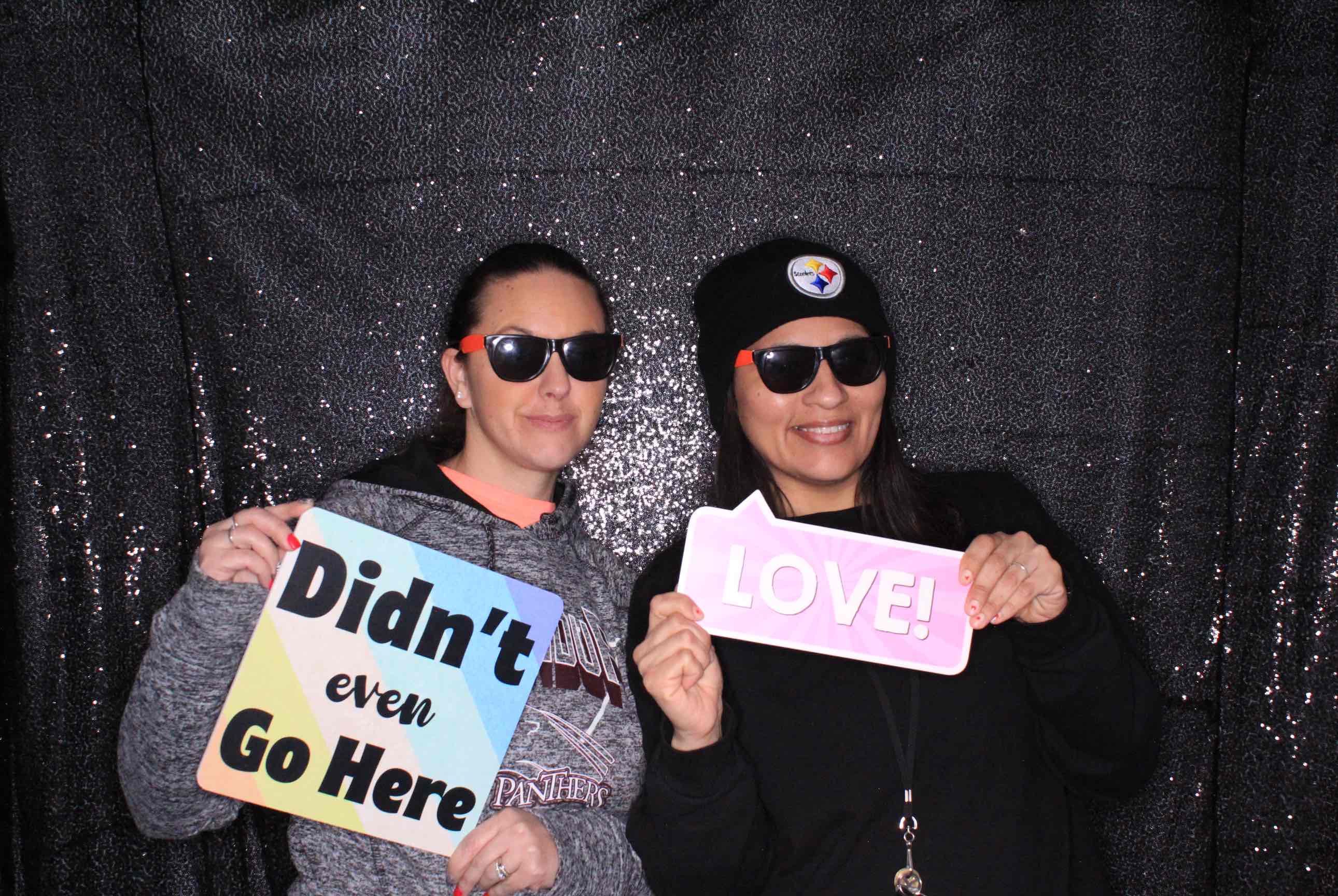 Valentine's Dance | View more photos from the event at gallery.photoboothbillings.com/u/PhotoBoothBillings/Valentines-Dance-0