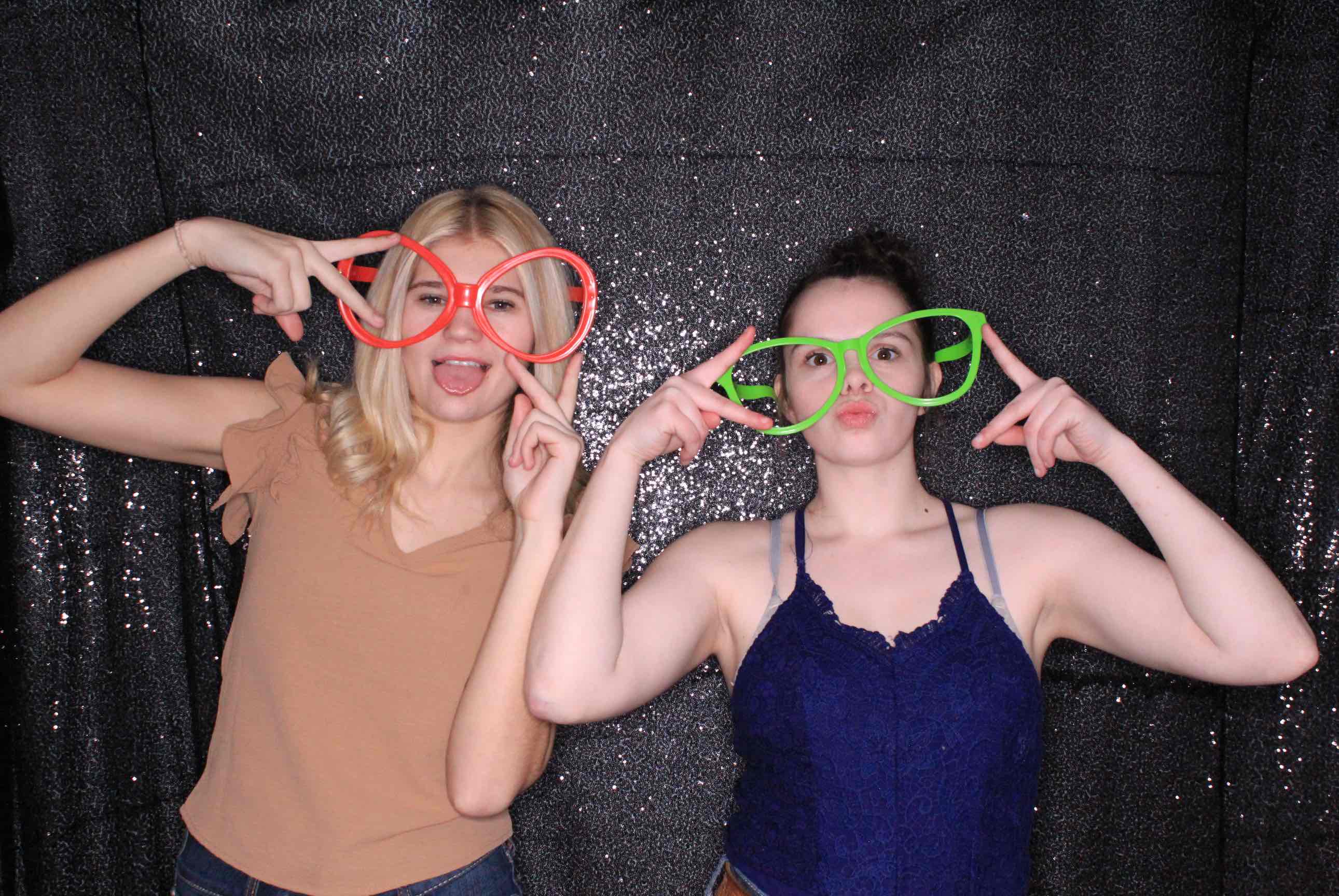 Valentine's Dance | View more photos from the event at gallery.photoboothbillings.com/u/PhotoBoothBillings/Valentines-Dance-0