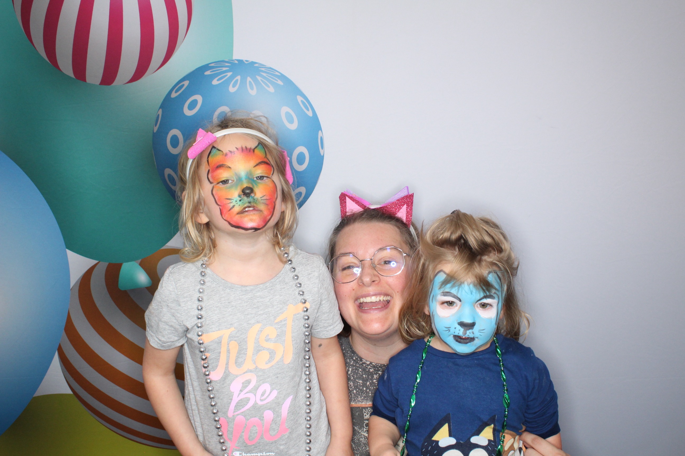 Wise Wonders Birthday | View more photos from the event at gallery.photoboothbillings.com/u/PhotoBoothBillings/Wise-Wonders-Birthday