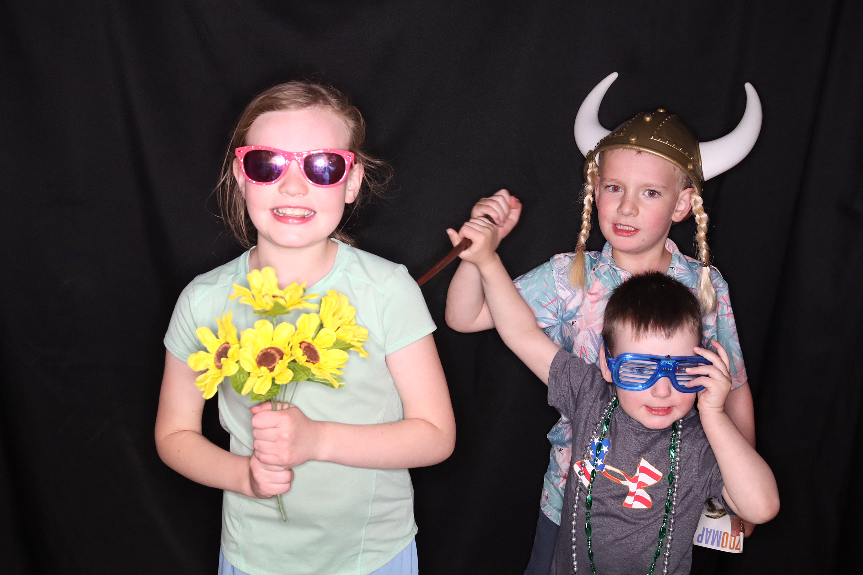 Employee Summer Party | View more photos from the event at gallery.photoboothbillings.com/u/PhotoBoothBillings/Employee-Summer-Party