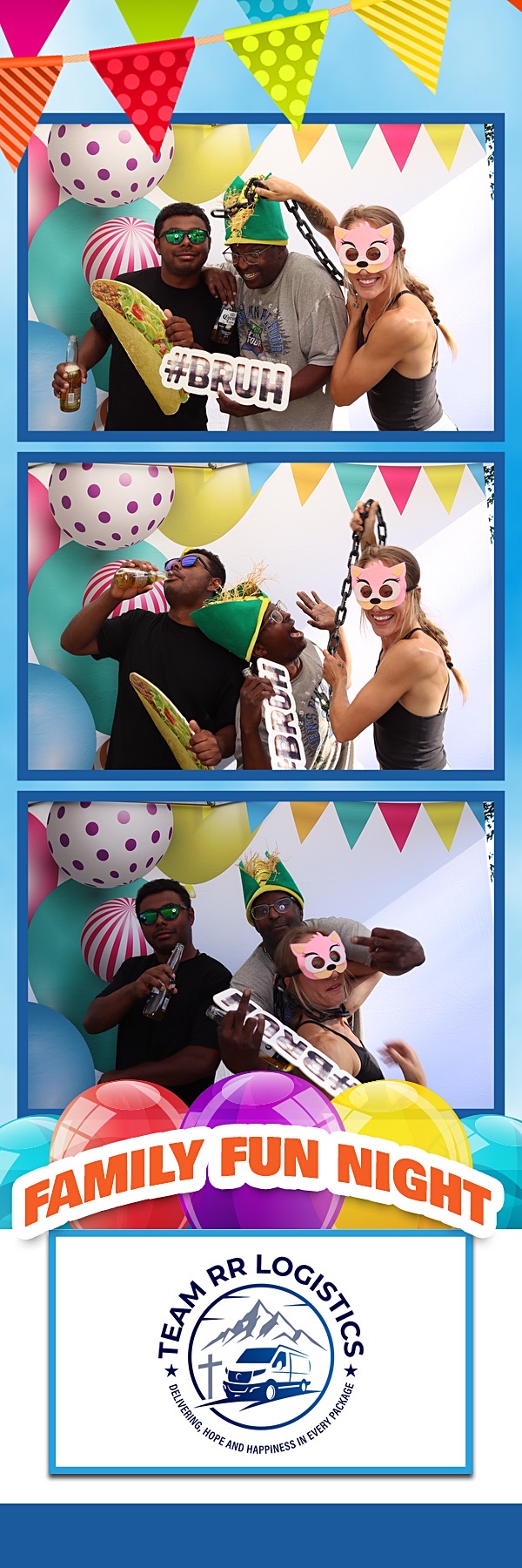 Family Fun Day | View more photos from the event at gallery.photoboothbillings.com/u/PhotoBoothBillings/Family-Fun-Day