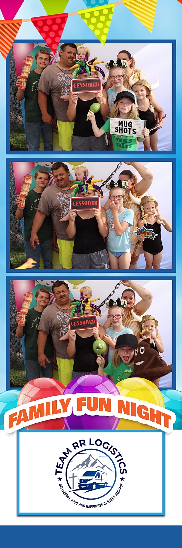 Family Fun Day | View more photos from the event at gallery.photoboothbillings.com/u/PhotoBoothBillings/Family-Fun-Day