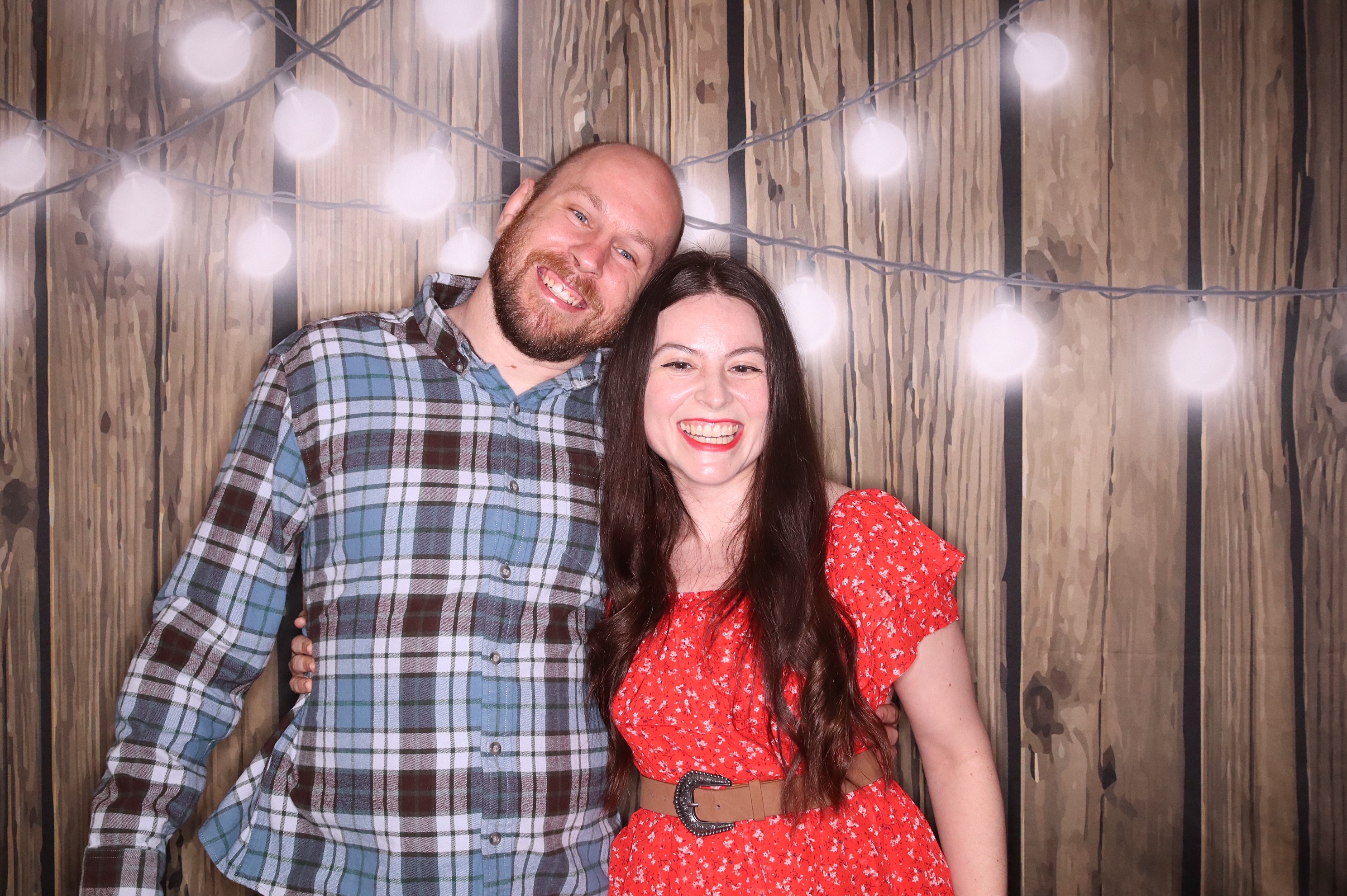Rebecca and Adam Wedding | View more photos from the event at gallery.photoboothbillings.com/u/PhotoBoothBillings/Rebecca-and-Adam-Wedding