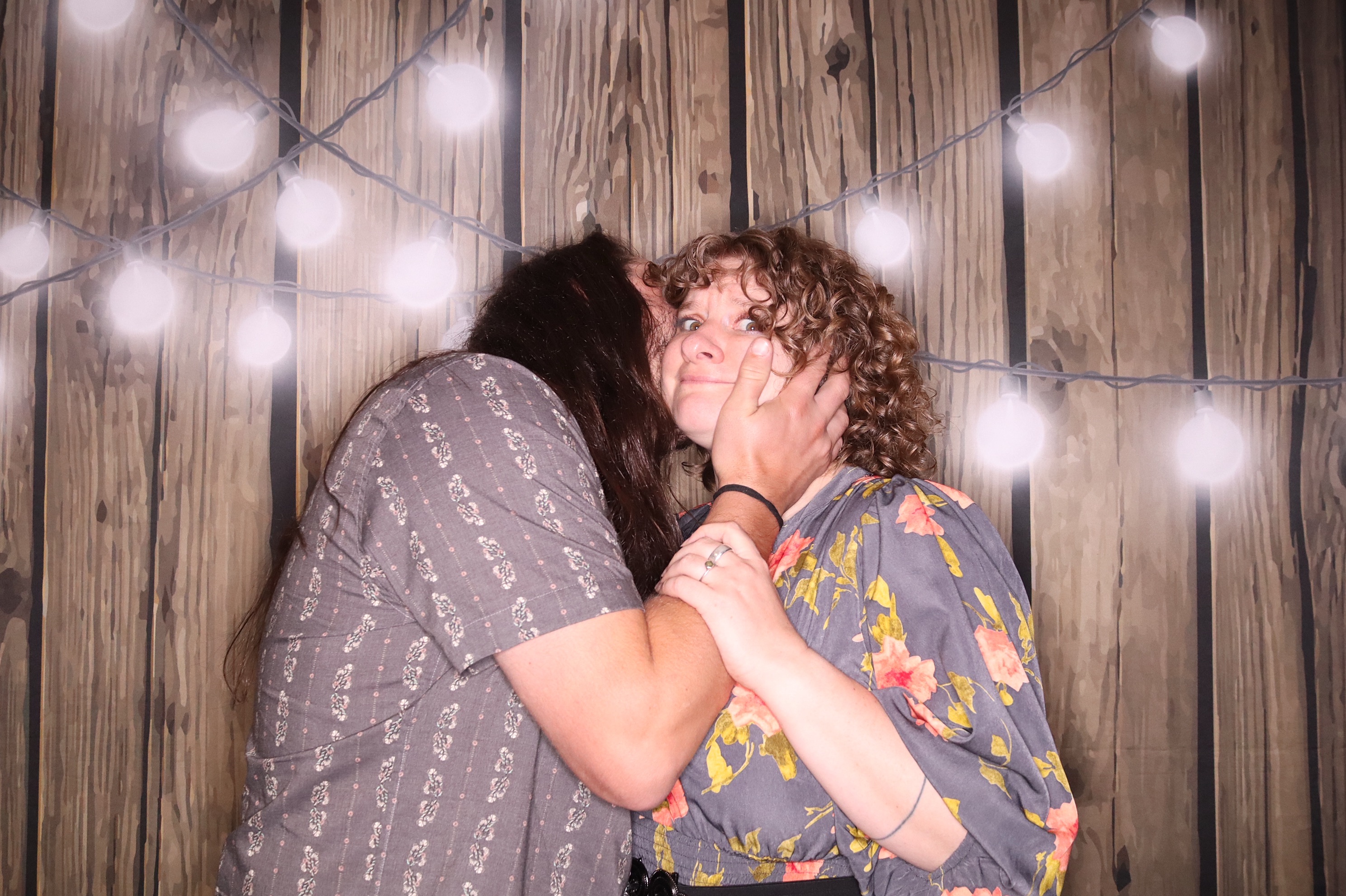 Rebecca and Adam Wedding | View more photos from the event at gallery.photoboothbillings.com/u/PhotoBoothBillings/Rebecca-and-Adam-Wedding