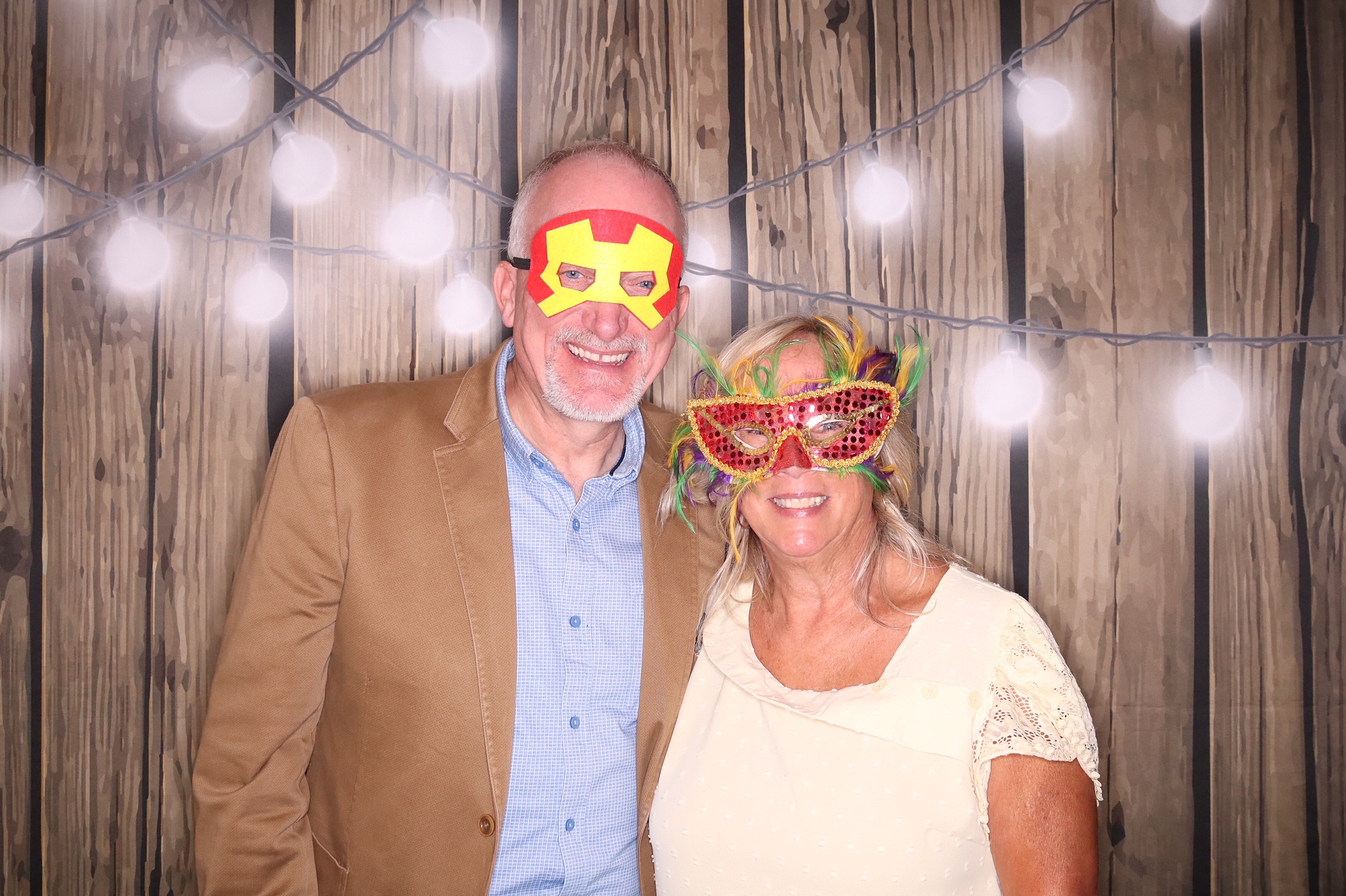 Rebecca and Adam Wedding | View more photos from the event at gallery.photoboothbillings.com/u/PhotoBoothBillings/Rebecca-and-Adam-Wedding