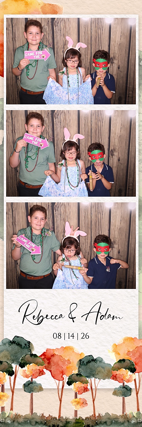 Rebecca and Adam Wedding | View more photos from the event at gallery.photoboothbillings.com/u/PhotoBoothBillings/Rebecca-and-Adam-Wedding