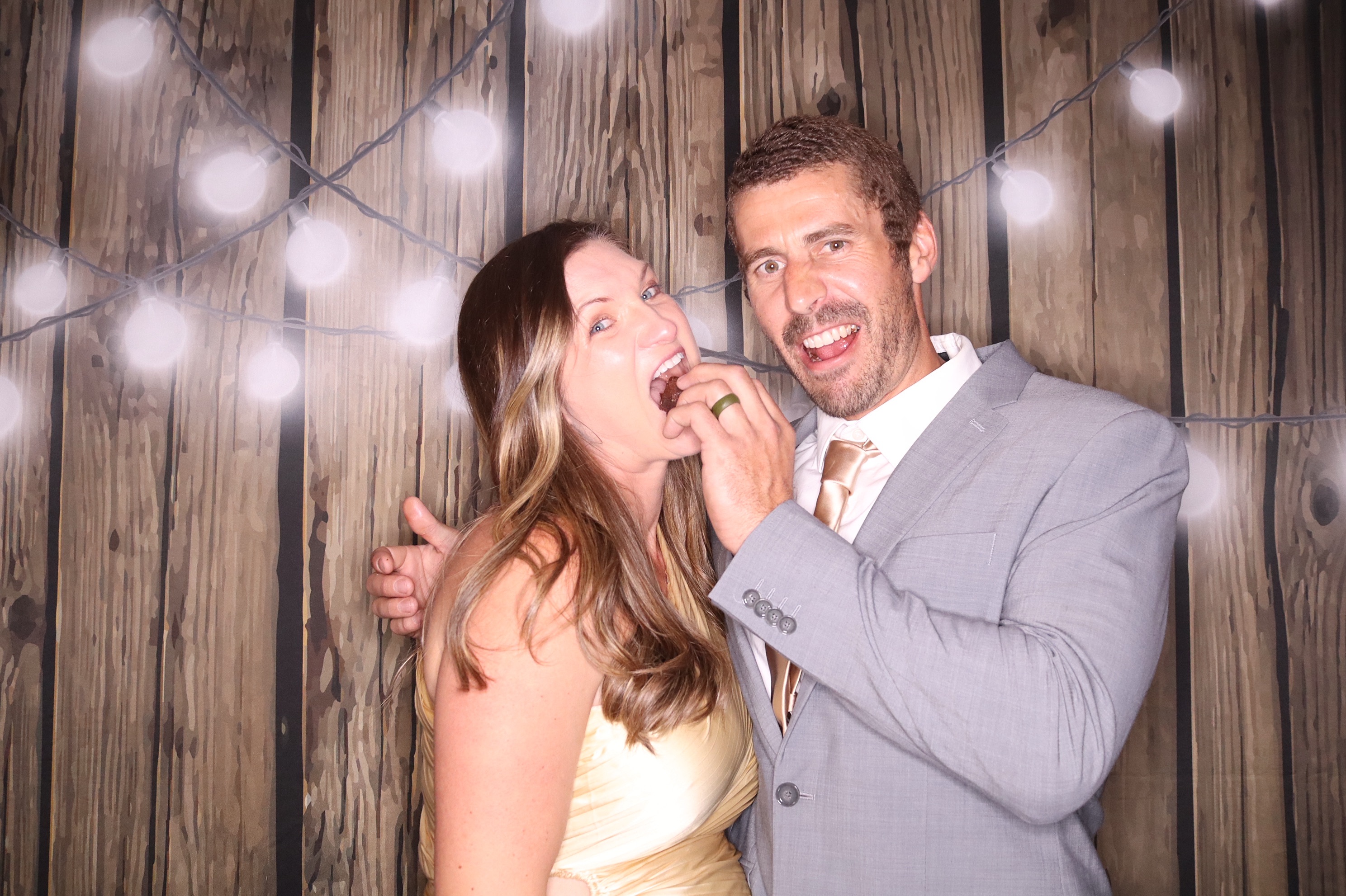 Rebecca and Adam Wedding | View more photos from the event at gallery.photoboothbillings.com/u/PhotoBoothBillings/Rebecca-and-Adam-Wedding