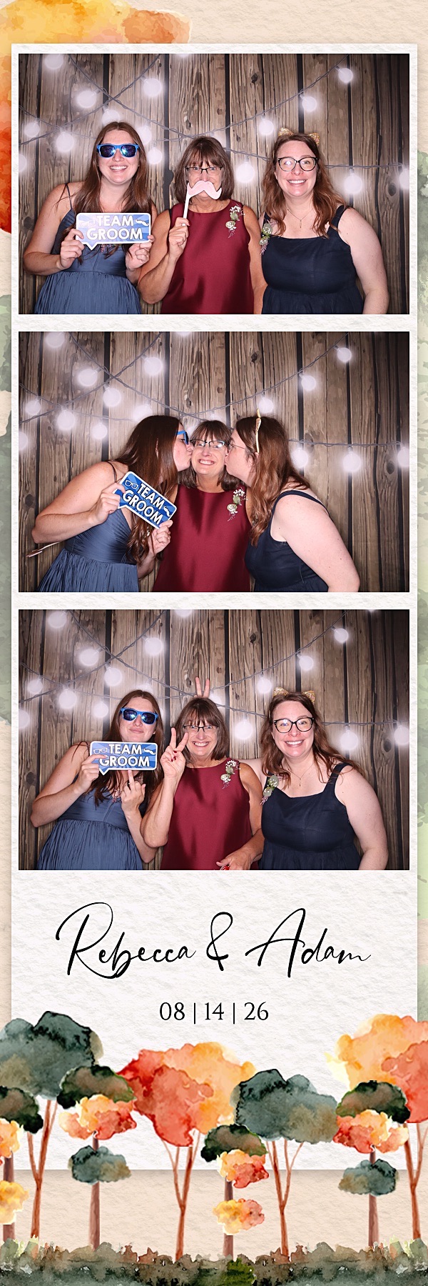 Rebecca and Adam Wedding | View more photos from the event at gallery.photoboothbillings.com/u/PhotoBoothBillings/Rebecca-and-Adam-Wedding