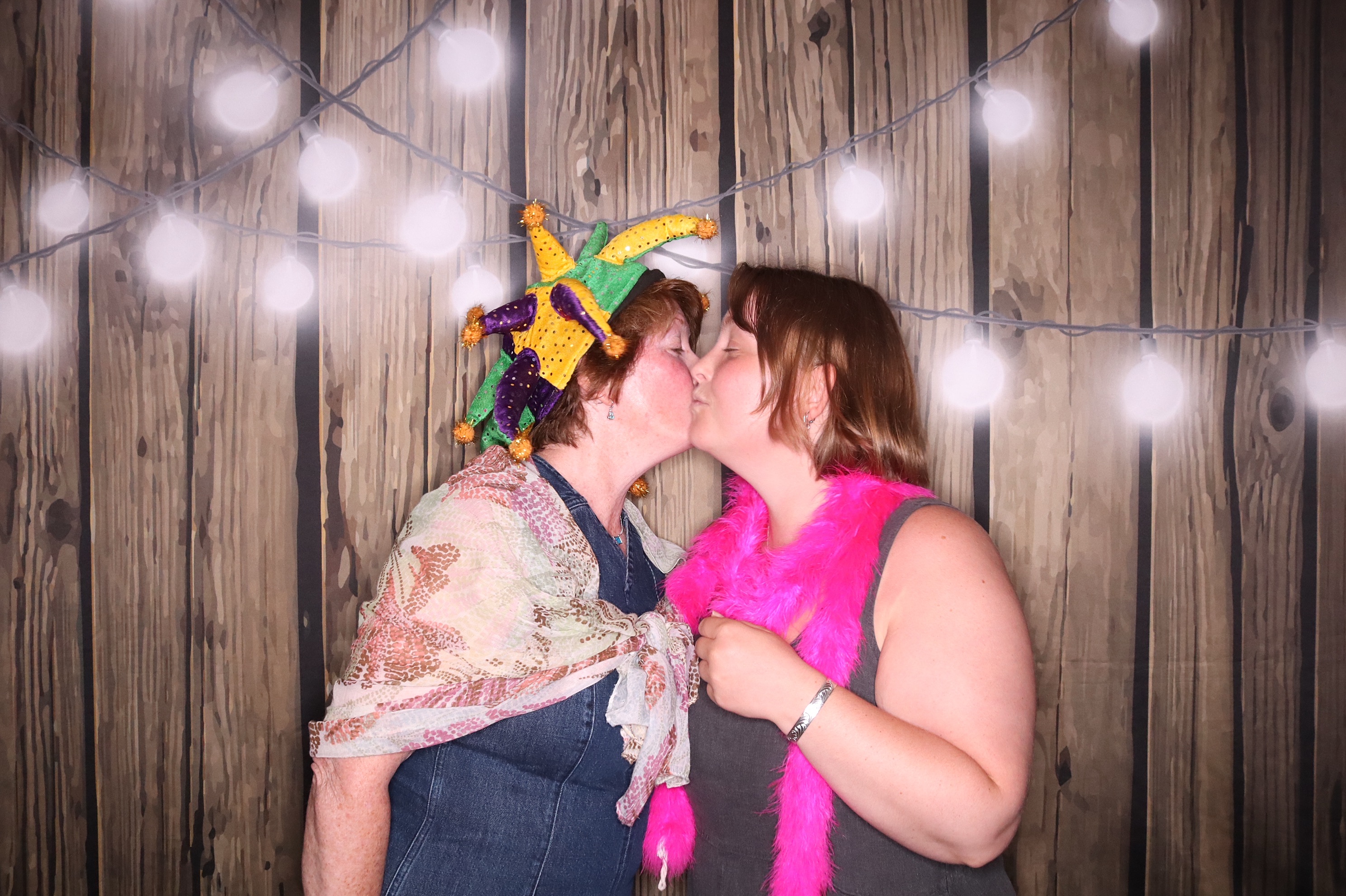 Rebecca and Adam Wedding | View more photos from the event at gallery.photoboothbillings.com/u/PhotoBoothBillings/Rebecca-and-Adam-Wedding