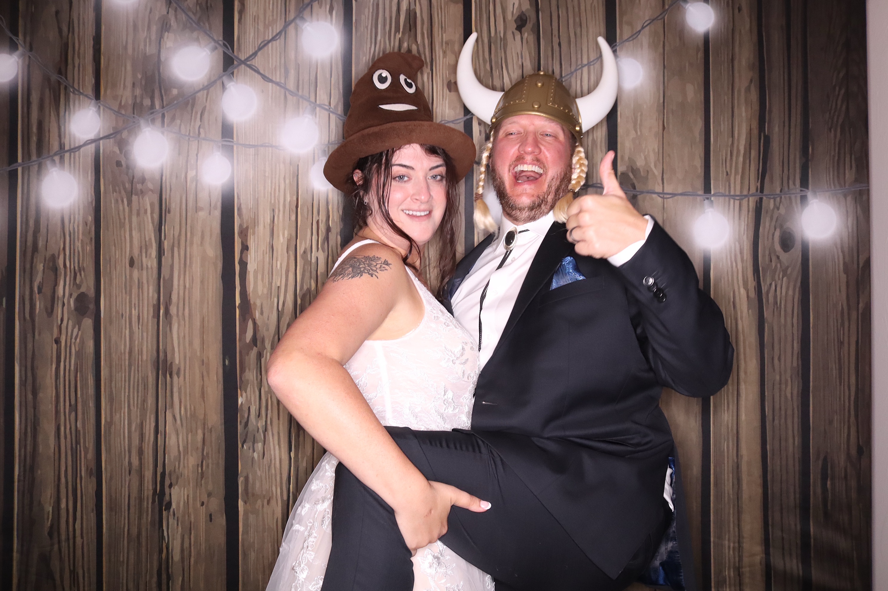 Rebecca and Adam Wedding | View more photos from the event at gallery.photoboothbillings.com/u/PhotoBoothBillings/Rebecca-and-Adam-Wedding