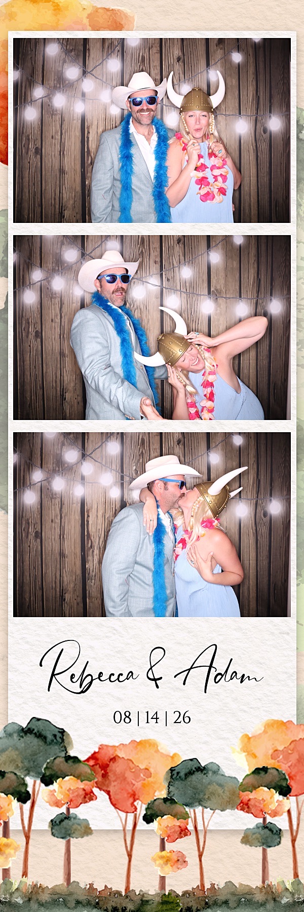 Rebecca and Adam Wedding | View more photos from the event at gallery.photoboothbillings.com/u/PhotoBoothBillings/Rebecca-and-Adam-Wedding