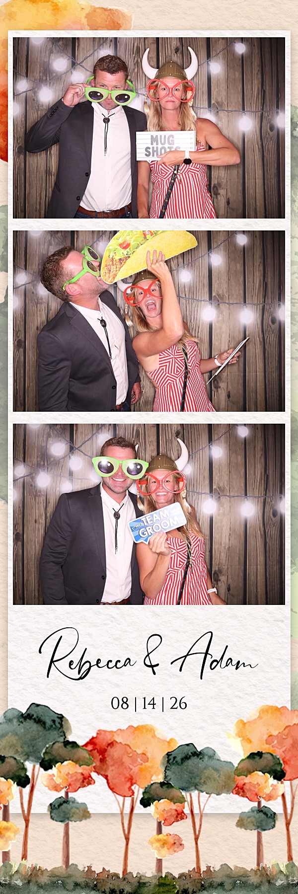 Rebecca and Adam Wedding | View more photos from the event at gallery.photoboothbillings.com/u/PhotoBoothBillings/Rebecca-and-Adam-Wedding