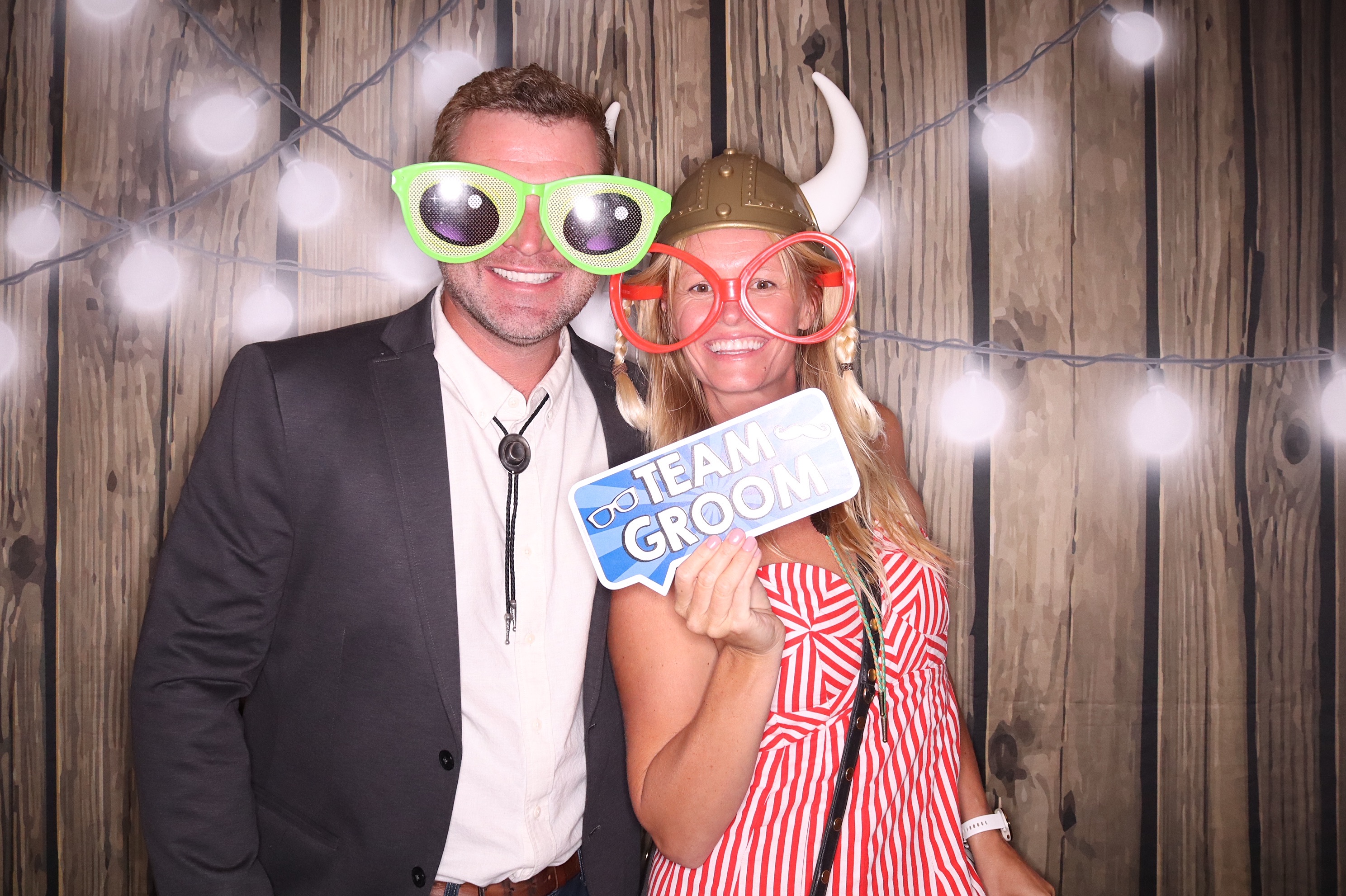 Rebecca and Adam Wedding | View more photos from the event at gallery.photoboothbillings.com/u/PhotoBoothBillings/Rebecca-and-Adam-Wedding