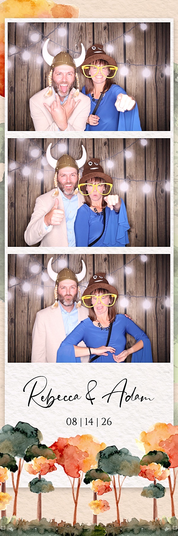 Rebecca and Adam Wedding | View more photos from the event at gallery.photoboothbillings.com/u/PhotoBoothBillings/Rebecca-and-Adam-Wedding