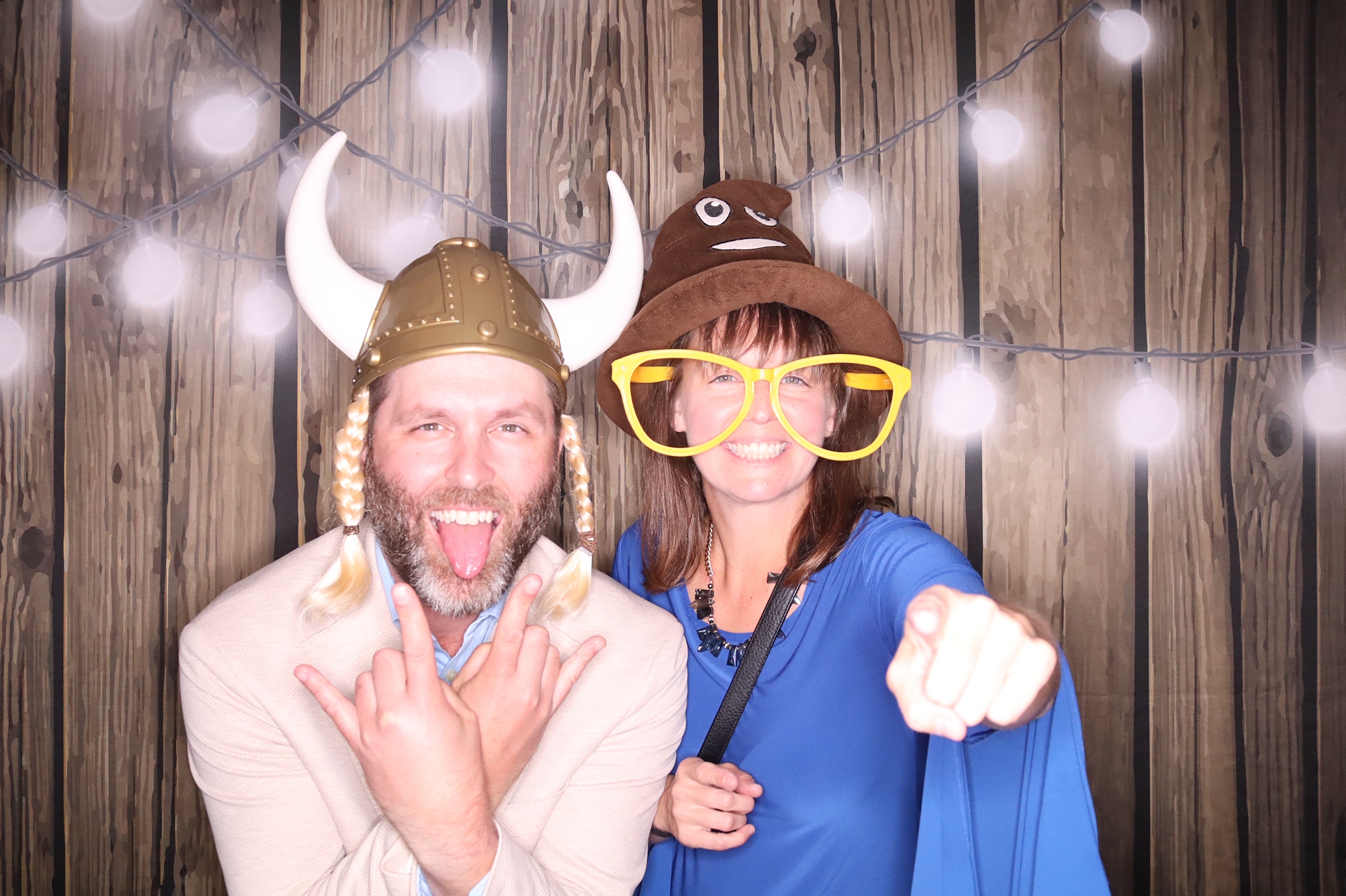 Rebecca and Adam Wedding | View more photos from the event at gallery.photoboothbillings.com/u/PhotoBoothBillings/Rebecca-and-Adam-Wedding