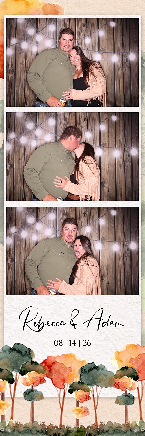 Rebecca and Adam Wedding | View more photos from the event at gallery.photoboothbillings.com/u/PhotoBoothBillings/Rebecca-and-Adam-Wedding