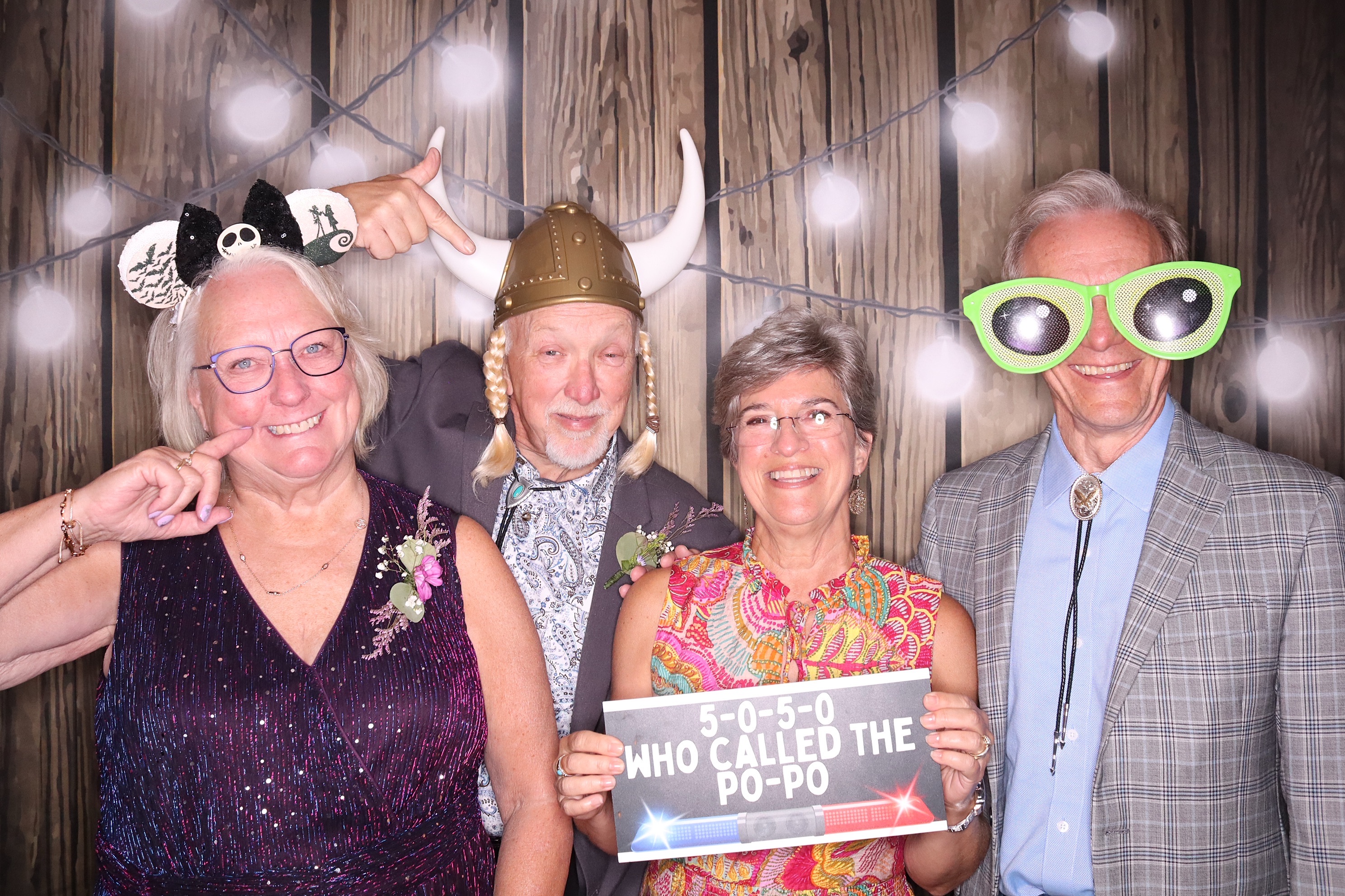 Rebecca and Adam Wedding | View more photos from the event at gallery.photoboothbillings.com/u/PhotoBoothBillings/Rebecca-and-Adam-Wedding