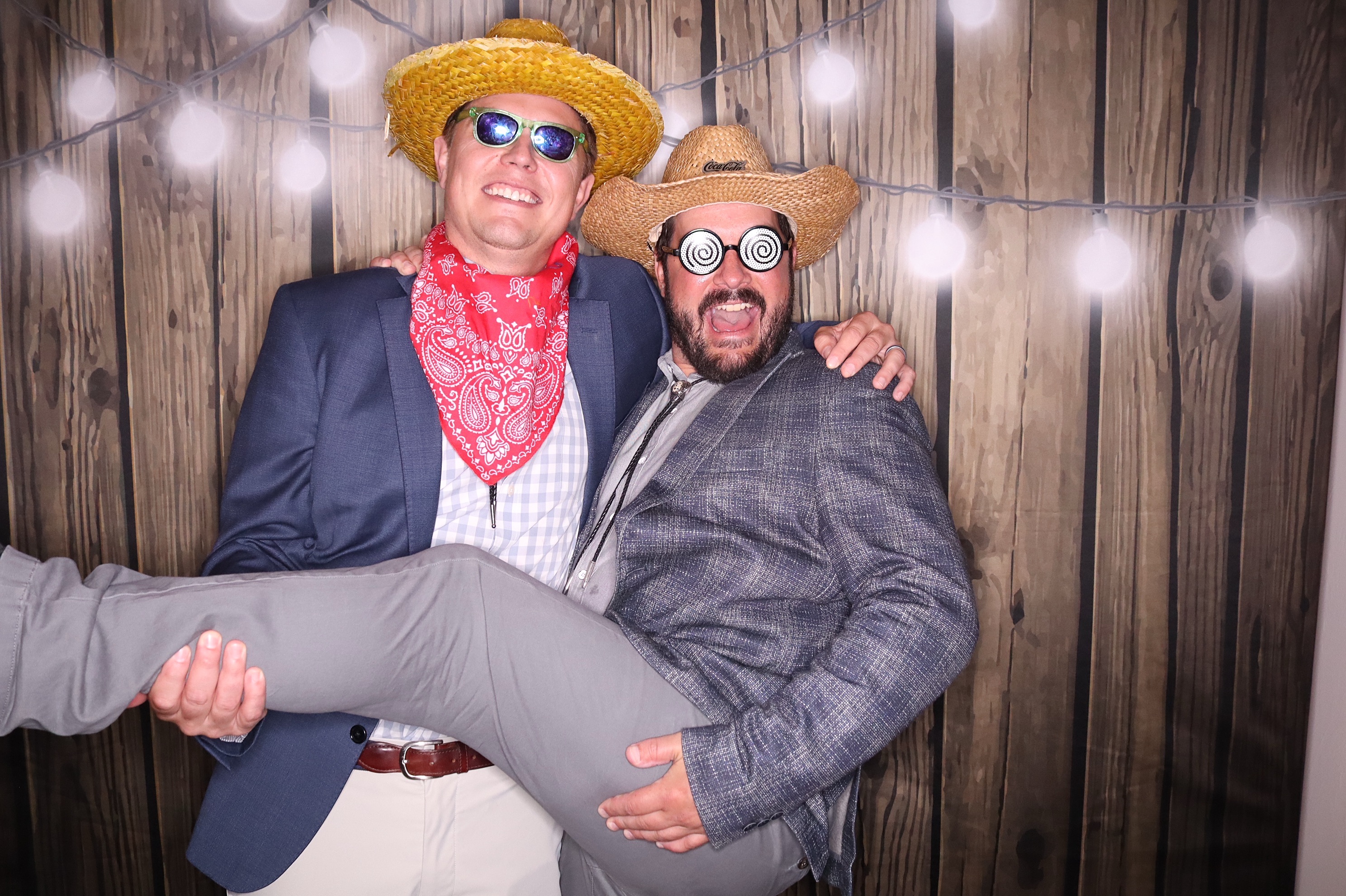 Rebecca and Adam Wedding | View more photos from the event at gallery.photoboothbillings.com/u/PhotoBoothBillings/Rebecca-and-Adam-Wedding