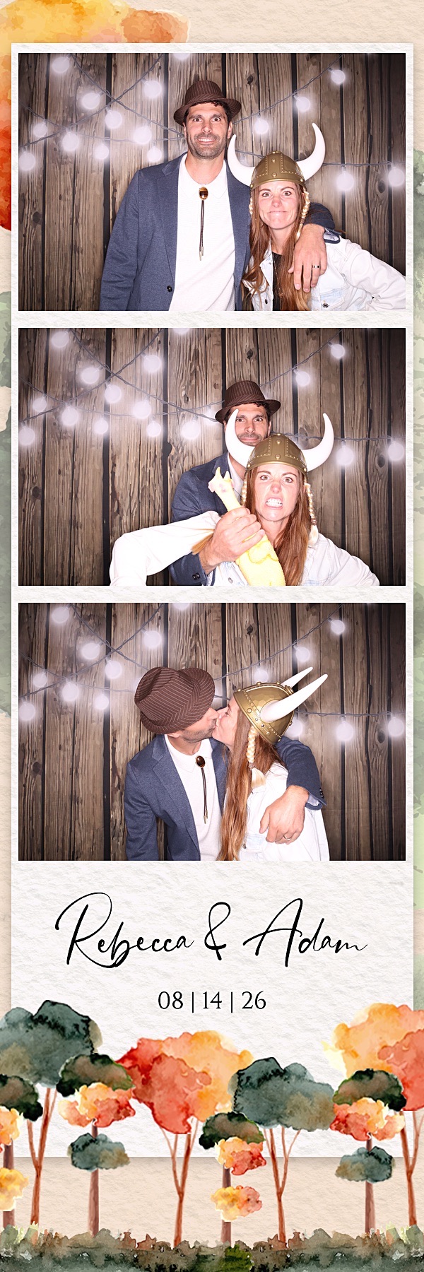 Rebecca and Adam Wedding | View more photos from the event at gallery.photoboothbillings.com/u/PhotoBoothBillings/Rebecca-and-Adam-Wedding