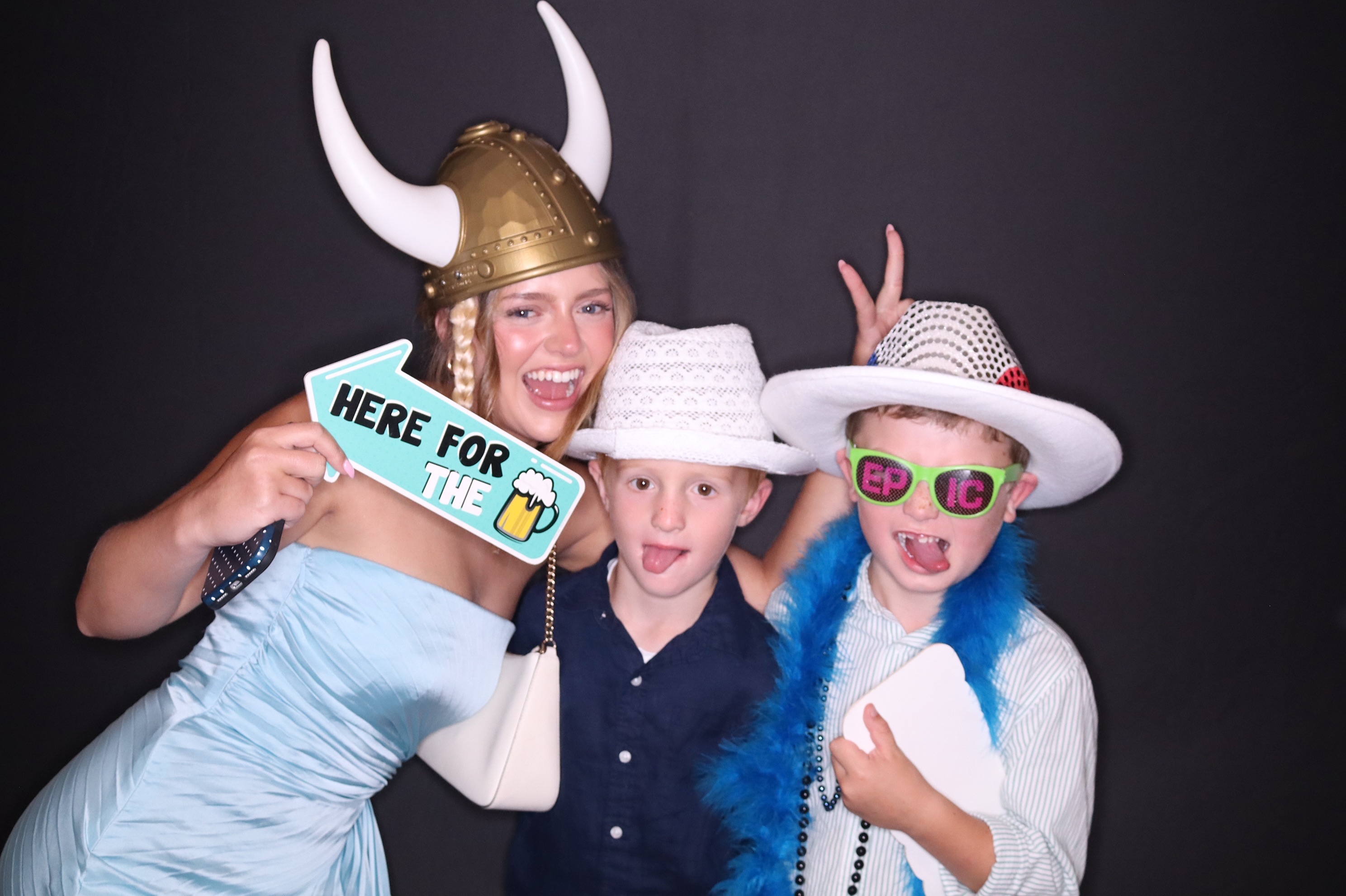 The Frenzel's Wedding | View more photos from the event at gallery.photoboothbillings.com/u/PhotoBoothBillings/The-Frenzels-Wedding