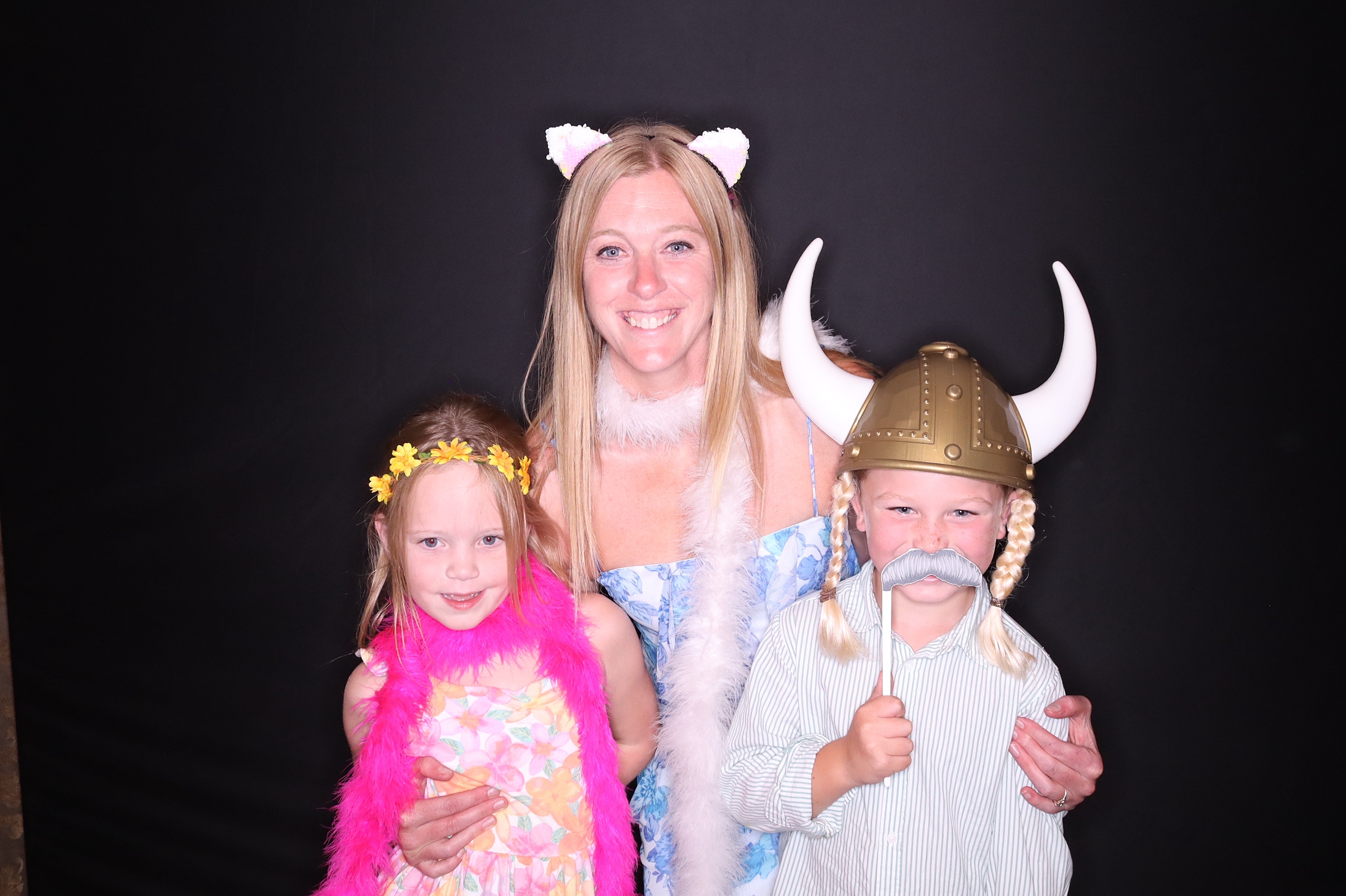 The Frenzel's Wedding | View more photos from the event at gallery.photoboothbillings.com/u/PhotoBoothBillings/The-Frenzels-Wedding