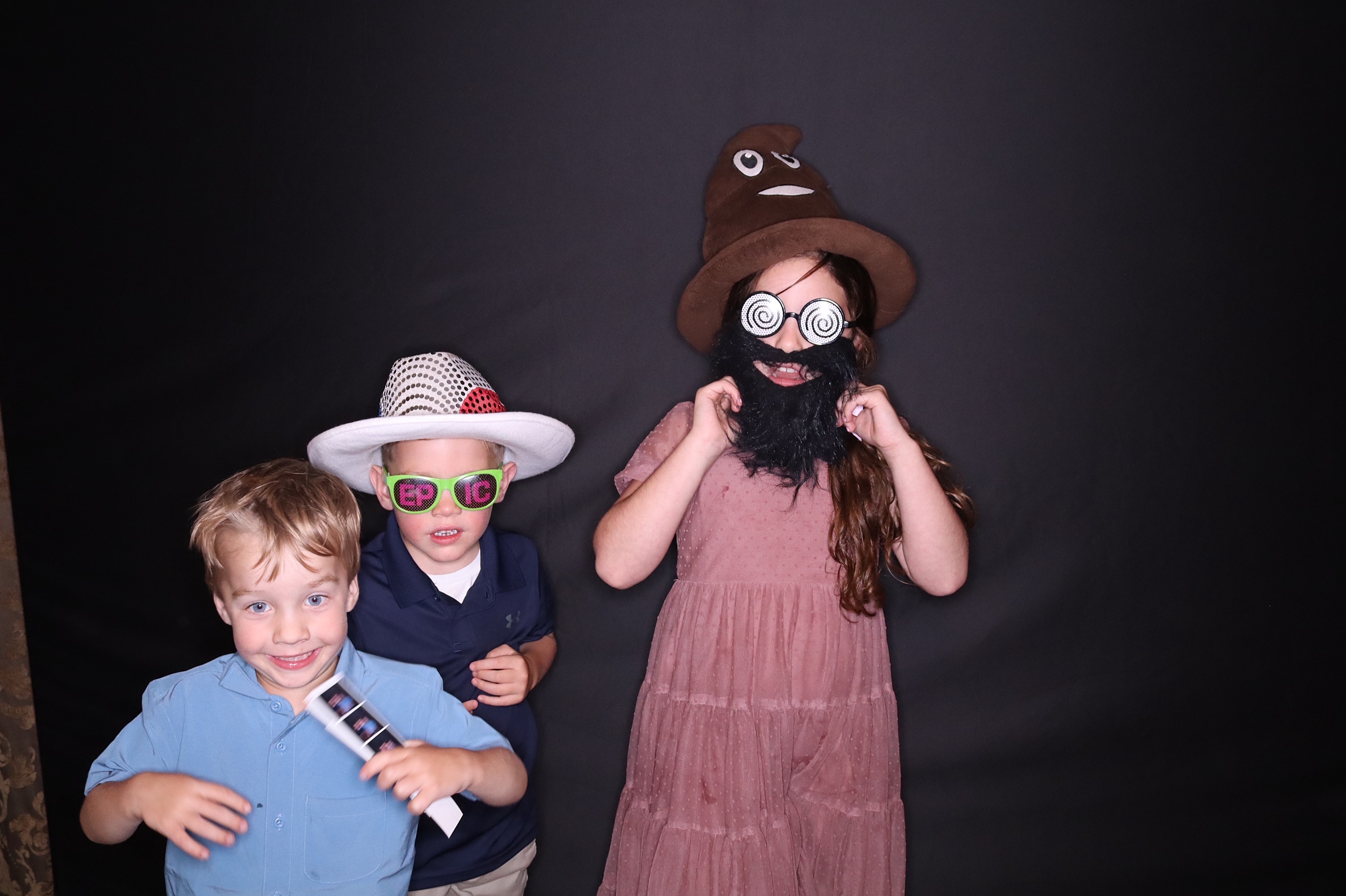 The Frenzel's Wedding | View more photos from the event at gallery.photoboothbillings.com/u/PhotoBoothBillings/The-Frenzels-Wedding
