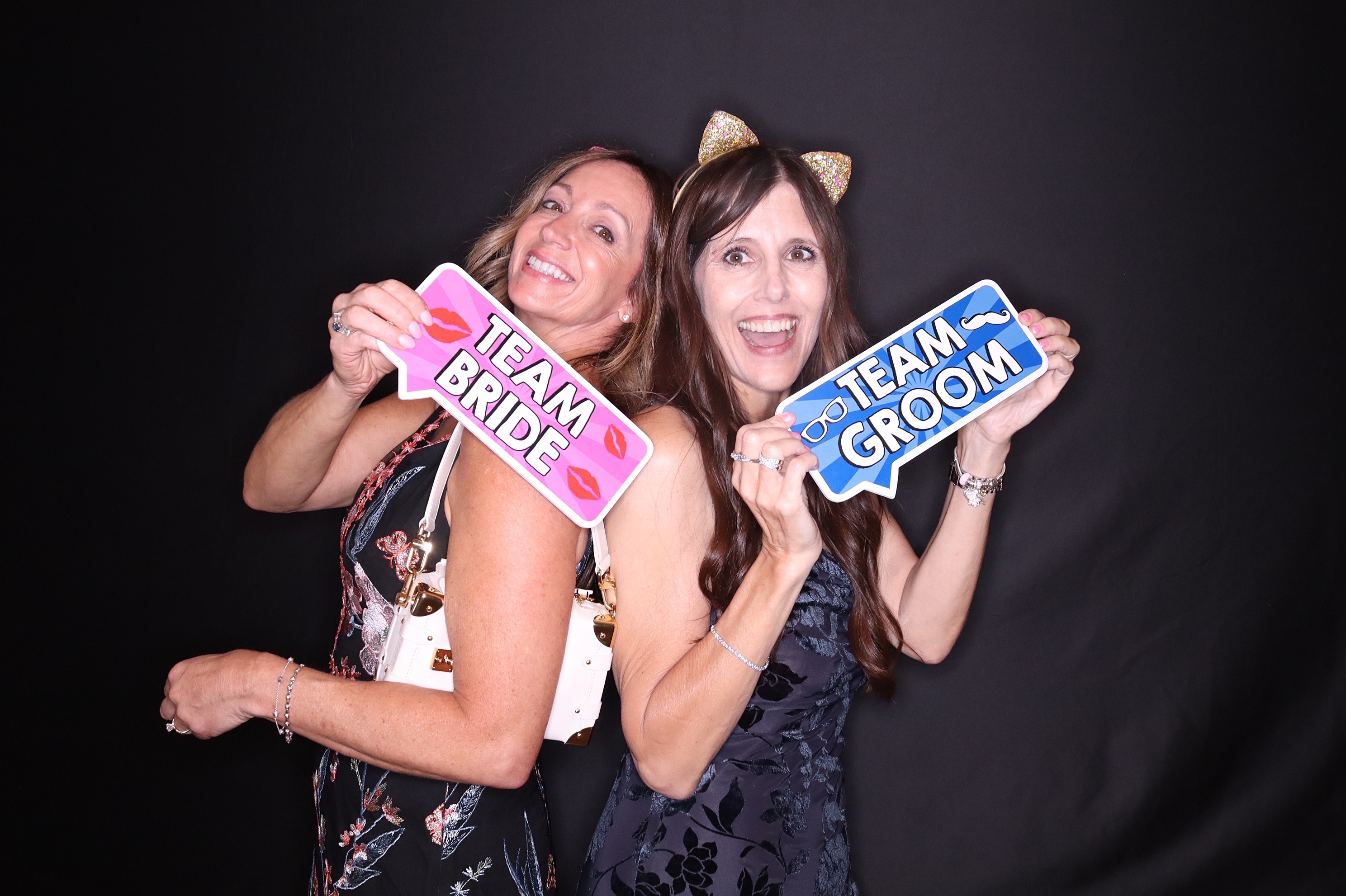 The Frenzel's Wedding | View more photos from the event at gallery.photoboothbillings.com/u/PhotoBoothBillings/The-Frenzels-Wedding
