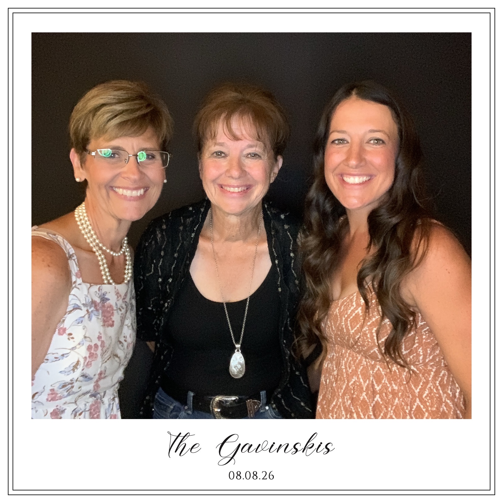 The Gavinski Wedding | View more photos from the event at gallery.photoboothbillings.com/u/PhotoBoothBillings/The-Gavinski-Wedding