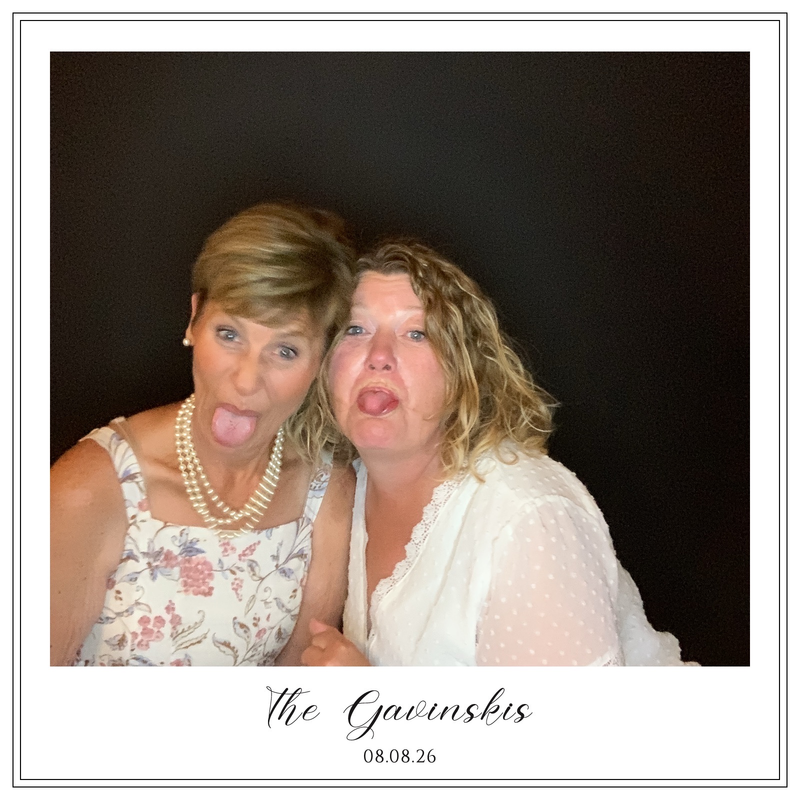 The Gavinski Wedding | View more photos from the event at gallery.photoboothbillings.com/u/PhotoBoothBillings/The-Gavinski-Wedding