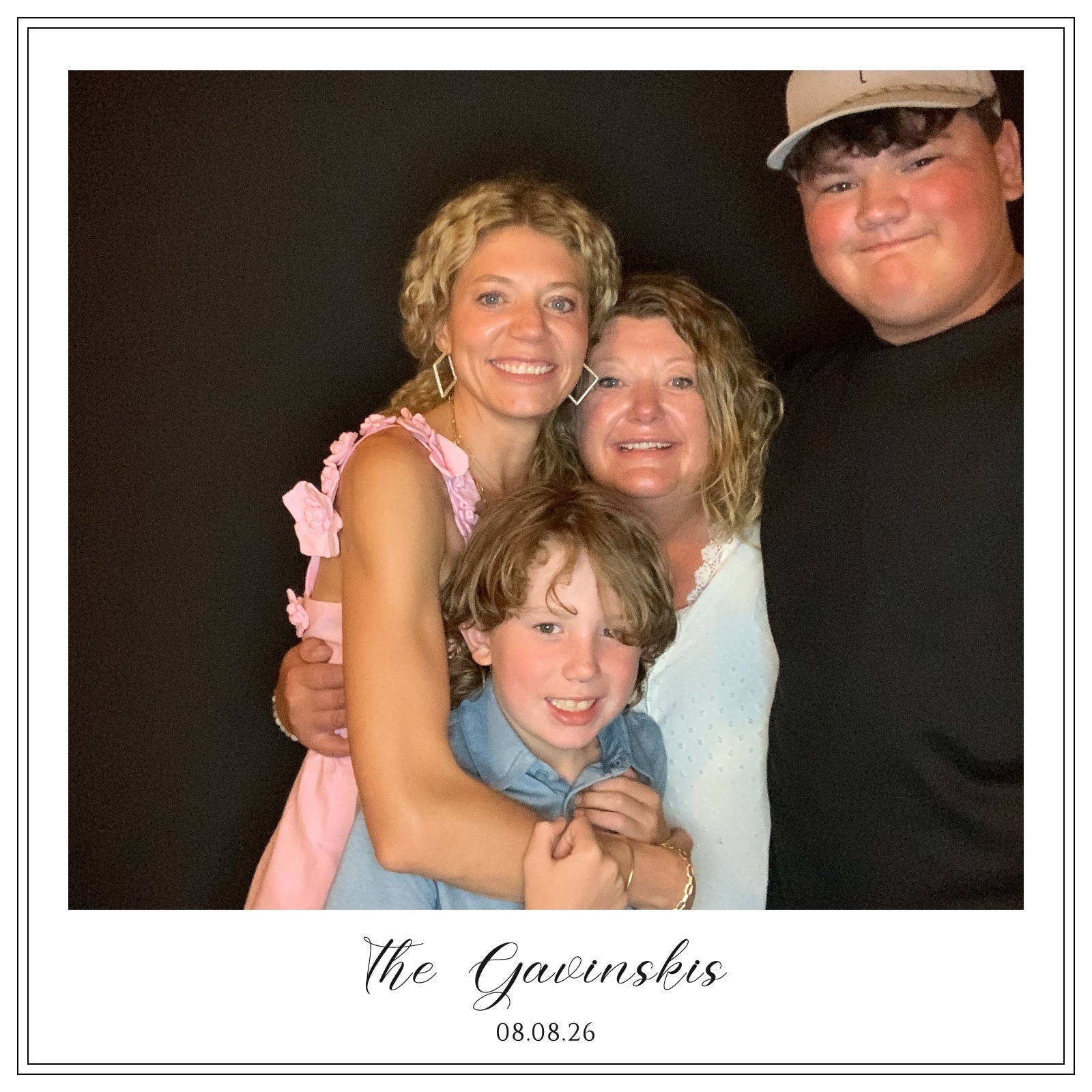 The Gavinski Wedding | View more photos from the event at gallery.photoboothbillings.com/u/PhotoBoothBillings/The-Gavinski-Wedding