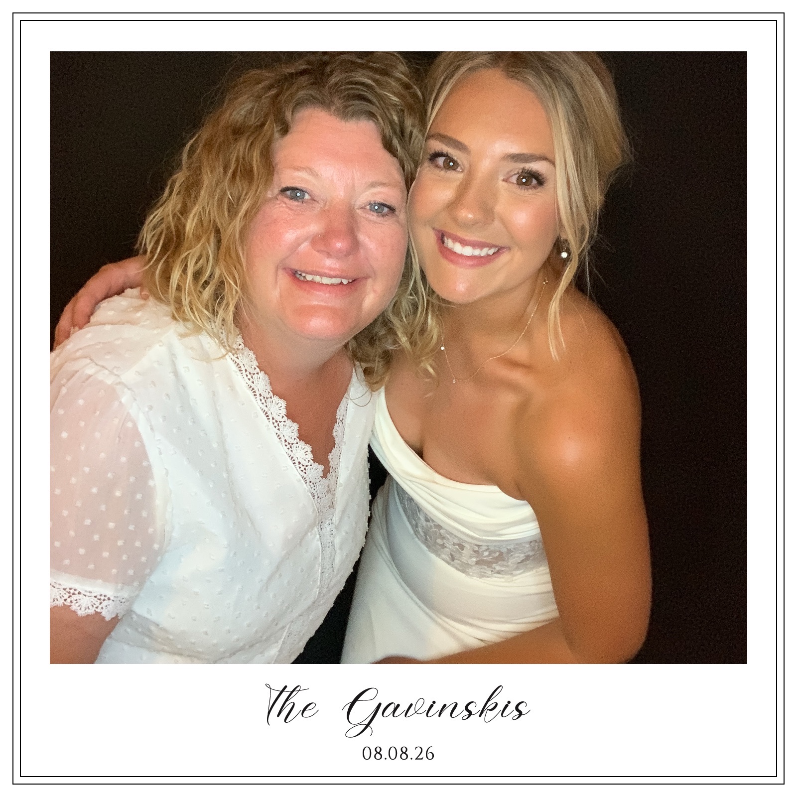 The Gavinski Wedding | View more photos from the event at gallery.photoboothbillings.com/u/PhotoBoothBillings/The-Gavinski-Wedding