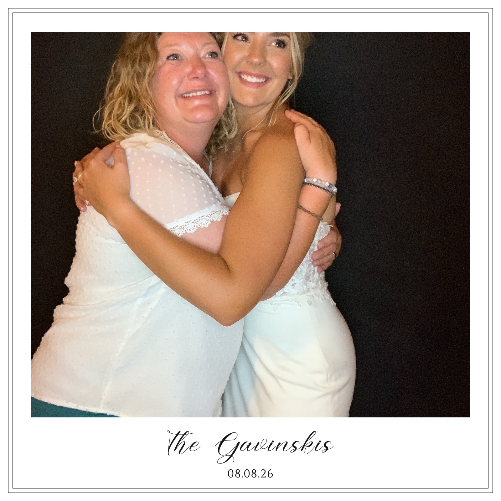 The Gavinski Wedding | View more photos from the event at gallery.photoboothbillings.com/u/PhotoBoothBillings/The-Gavinski-Wedding