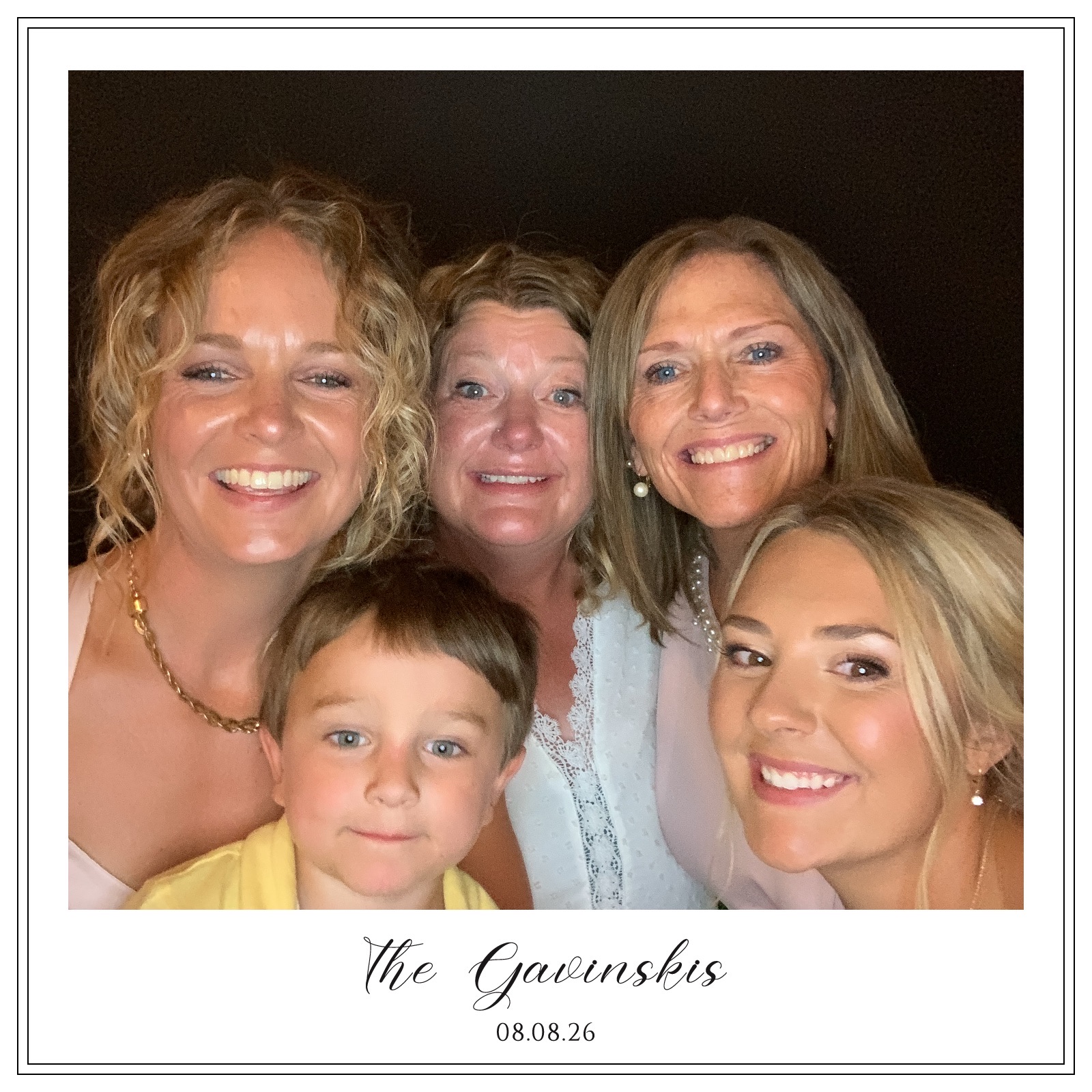 The Gavinski Wedding | View more photos from the event at gallery.photoboothbillings.com/u/PhotoBoothBillings/The-Gavinski-Wedding