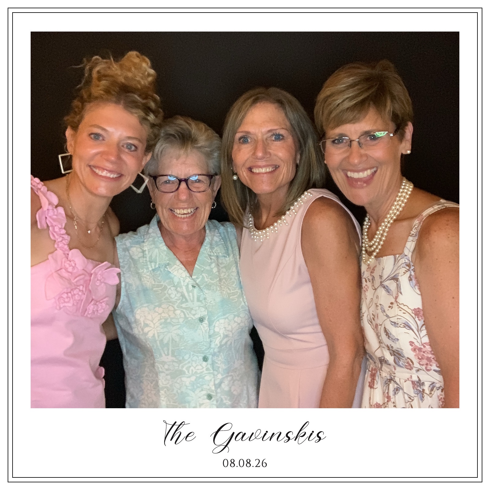 The Gavinski Wedding | View more photos from the event at gallery.photoboothbillings.com/u/PhotoBoothBillings/The-Gavinski-Wedding
