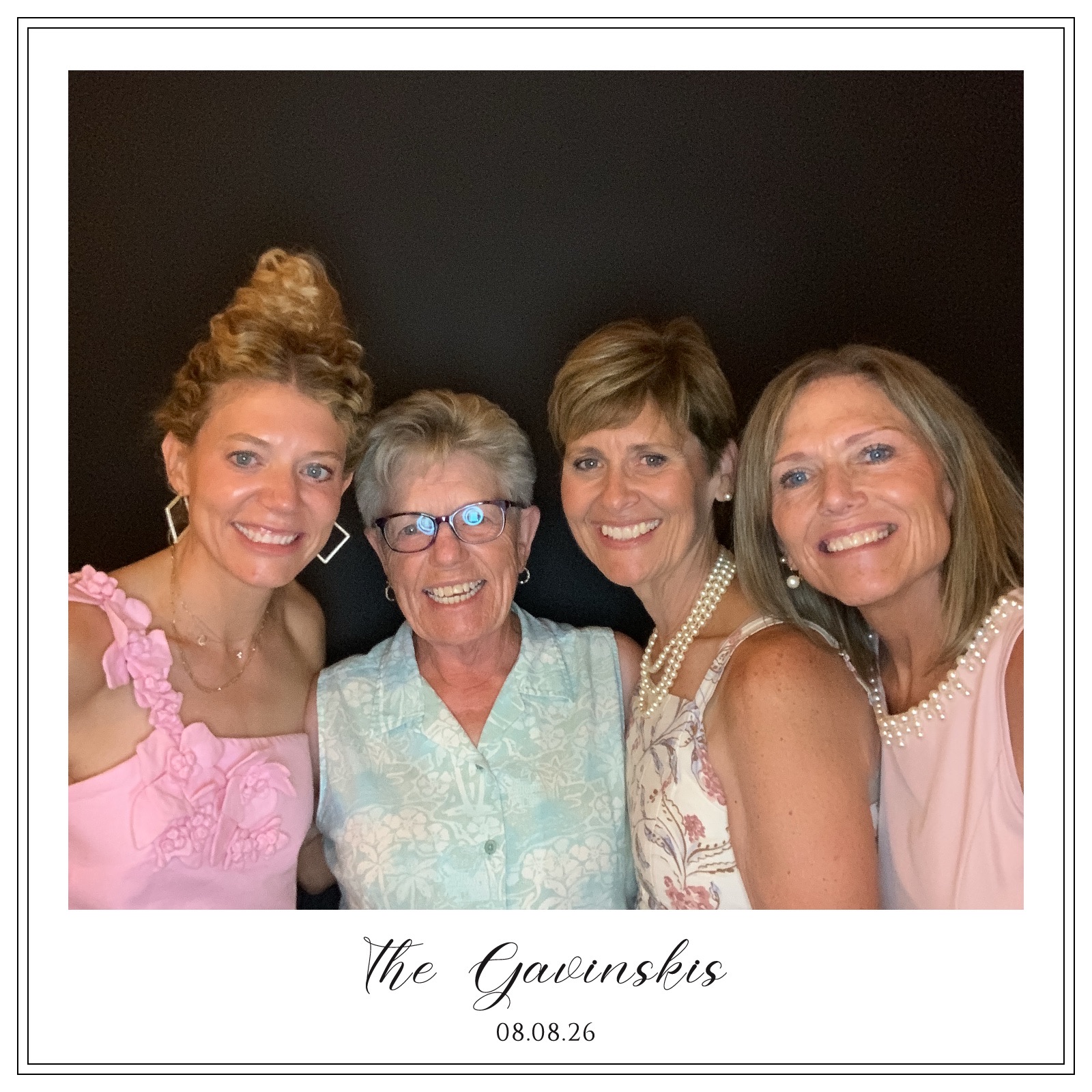 The Gavinski Wedding | View more photos from the event at gallery.photoboothbillings.com/u/PhotoBoothBillings/The-Gavinski-Wedding