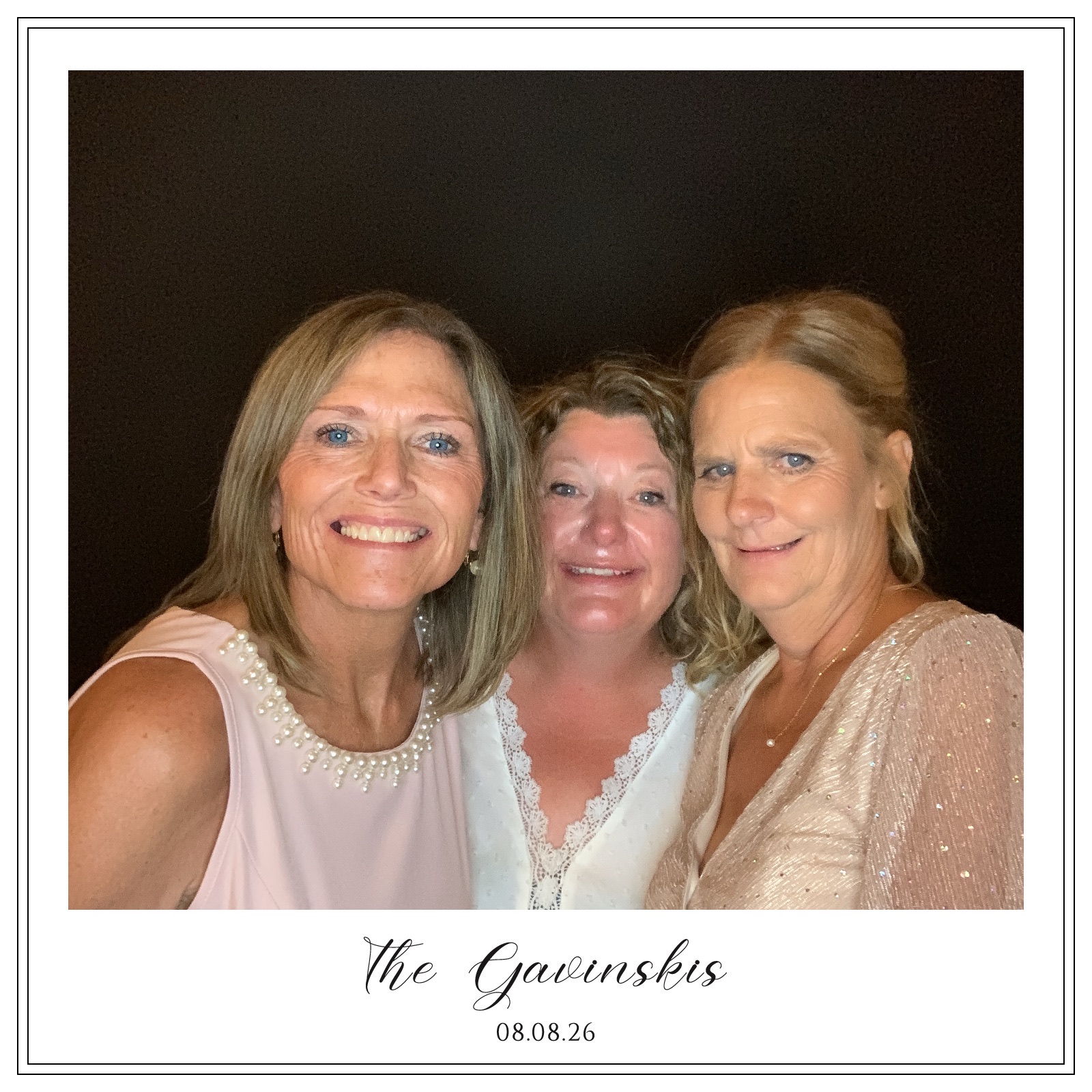 The Gavinski Wedding | View more photos from the event at gallery.photoboothbillings.com/u/PhotoBoothBillings/The-Gavinski-Wedding