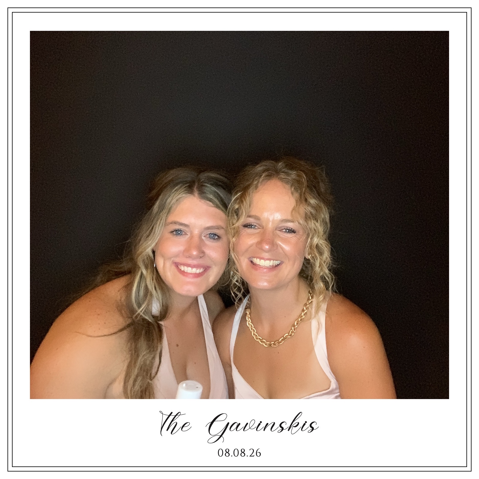 The Gavinski Wedding | View more photos from the event at gallery.photoboothbillings.com/u/PhotoBoothBillings/The-Gavinski-Wedding