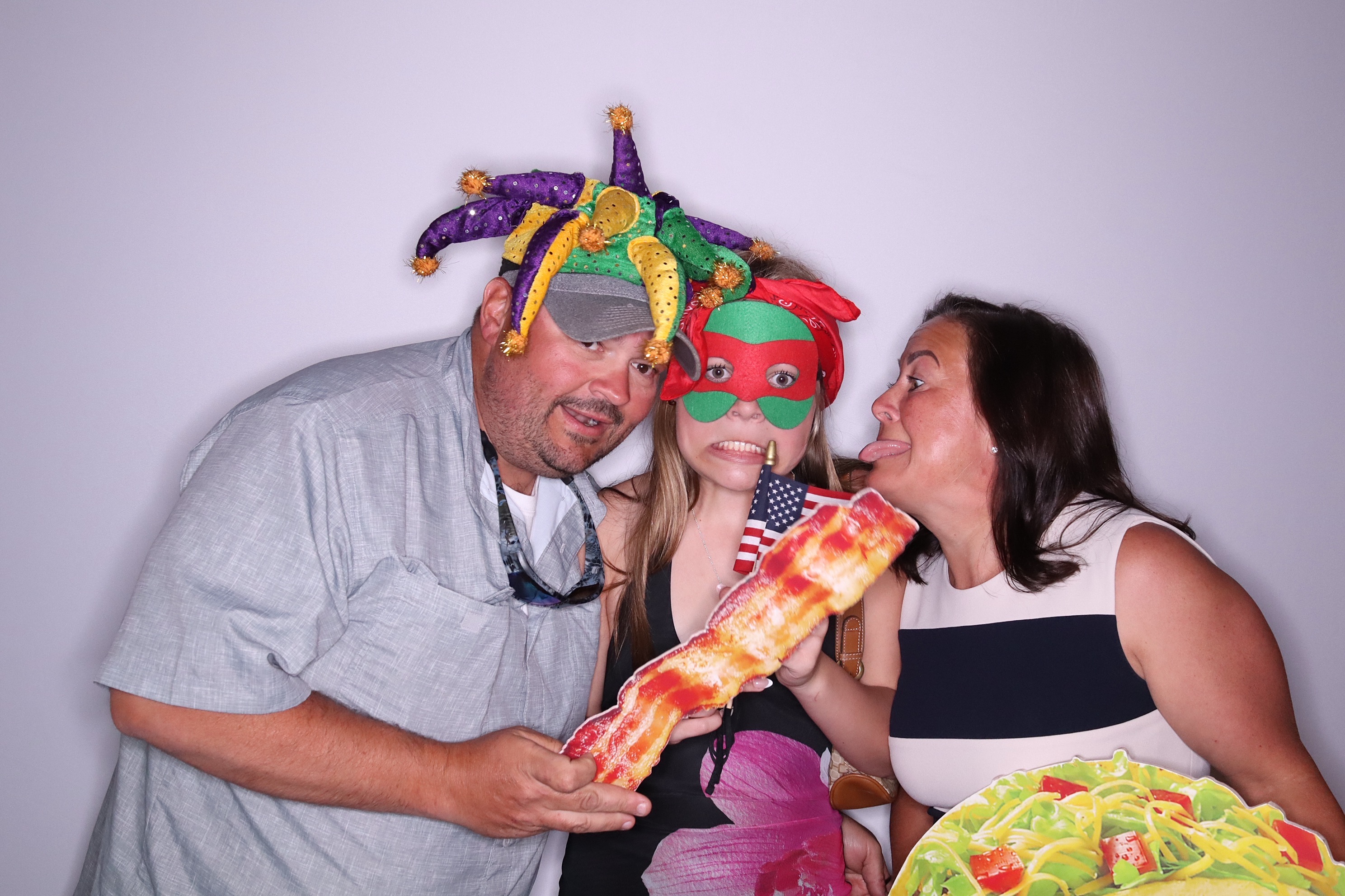 The Michel's Wedding | View more photos from the event at gallery.photoboothbillings.com/u/PhotoBoothBillings/The-Michels-Wedding