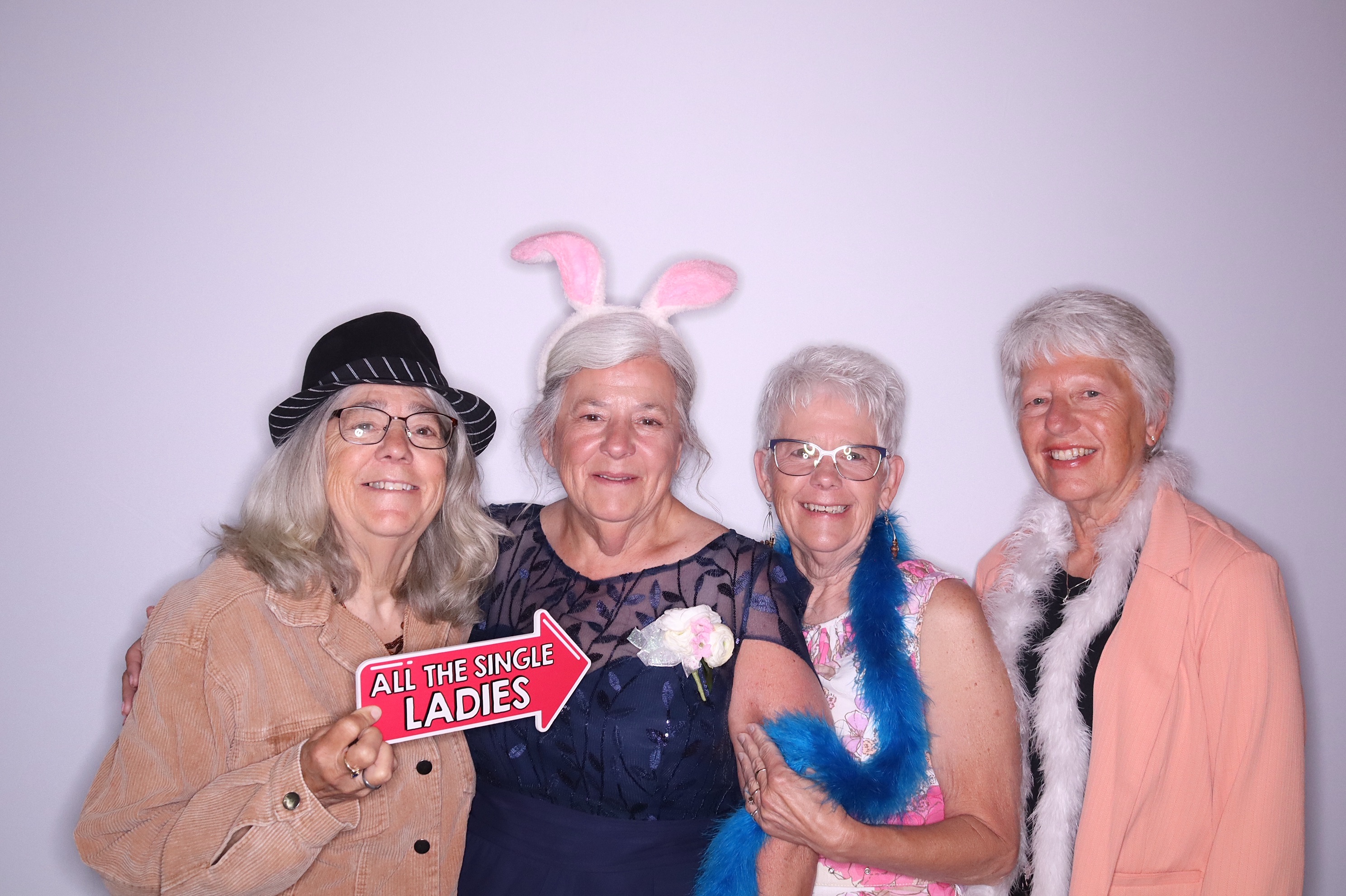 The Michel's Wedding | View more photos from the event at gallery.photoboothbillings.com/u/PhotoBoothBillings/The-Michels-Wedding