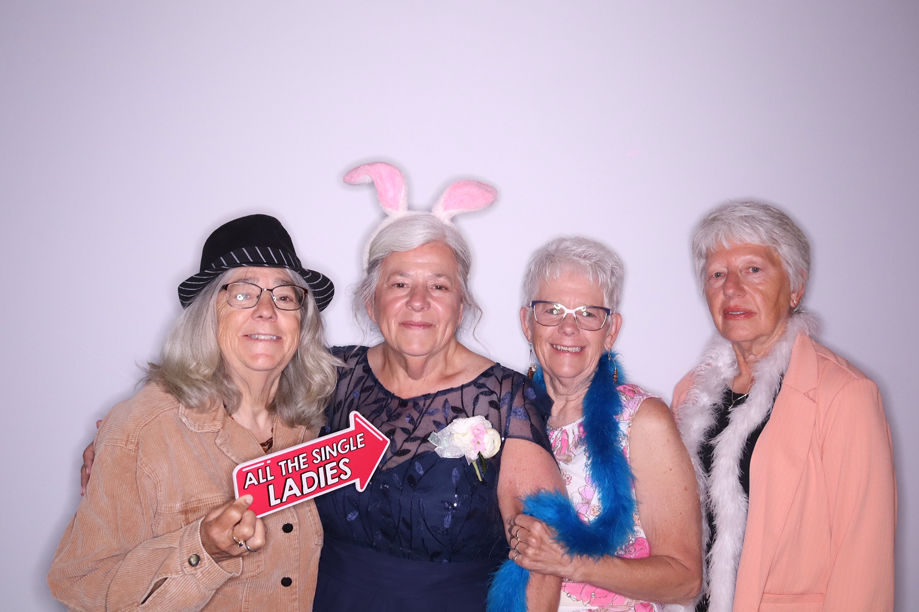 The Michel's Wedding | View more photos from the event at gallery.photoboothbillings.com/u/PhotoBoothBillings/The-Michels-Wedding
